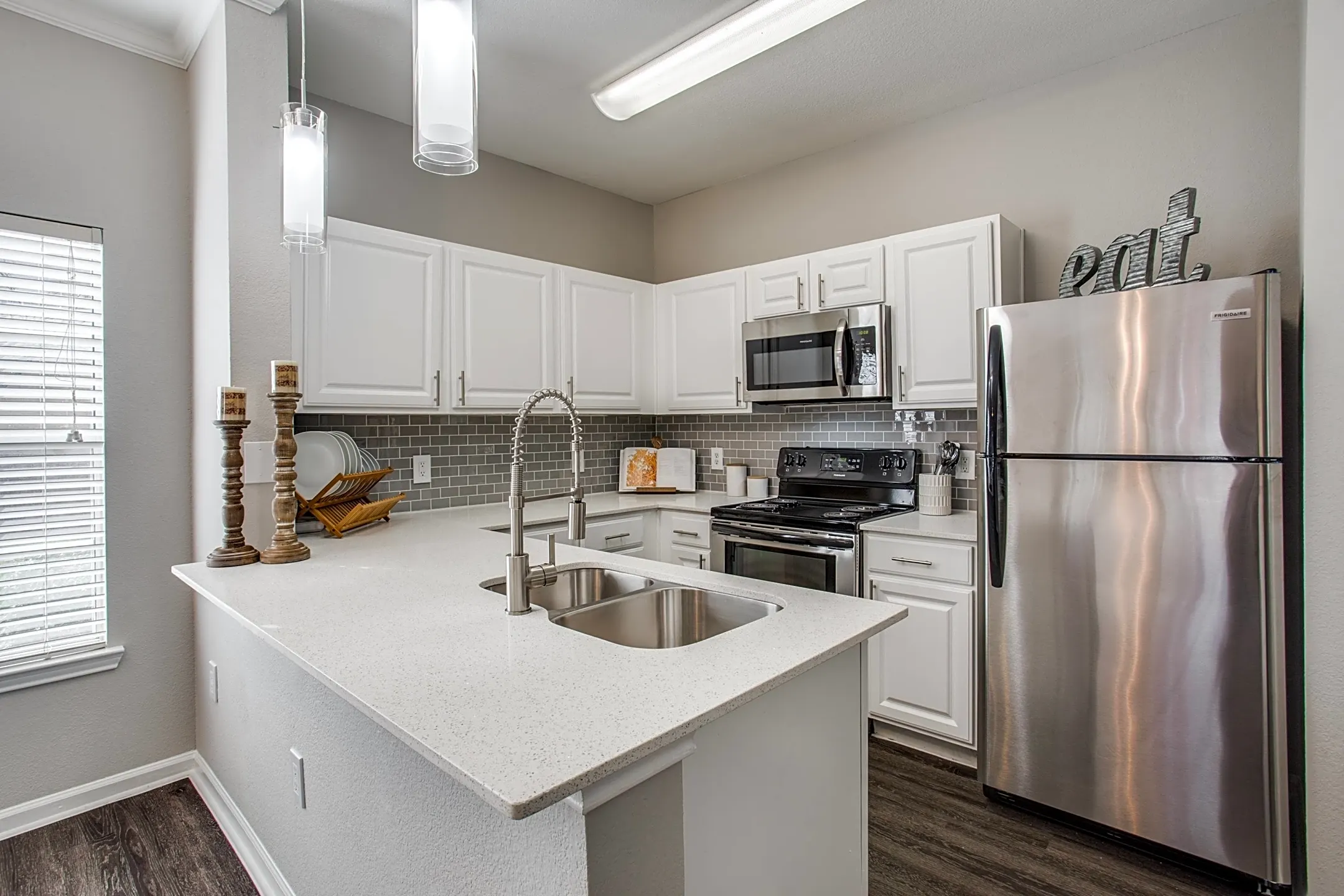 Northern Cross Apartments - Haltom City, TX 76137