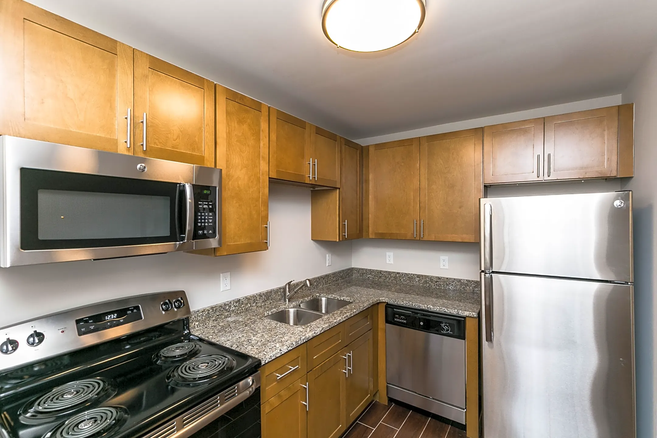 The Flats of Donelson 110 Hickory Hill Court Nashville, TN Apartments for Rent Rent.