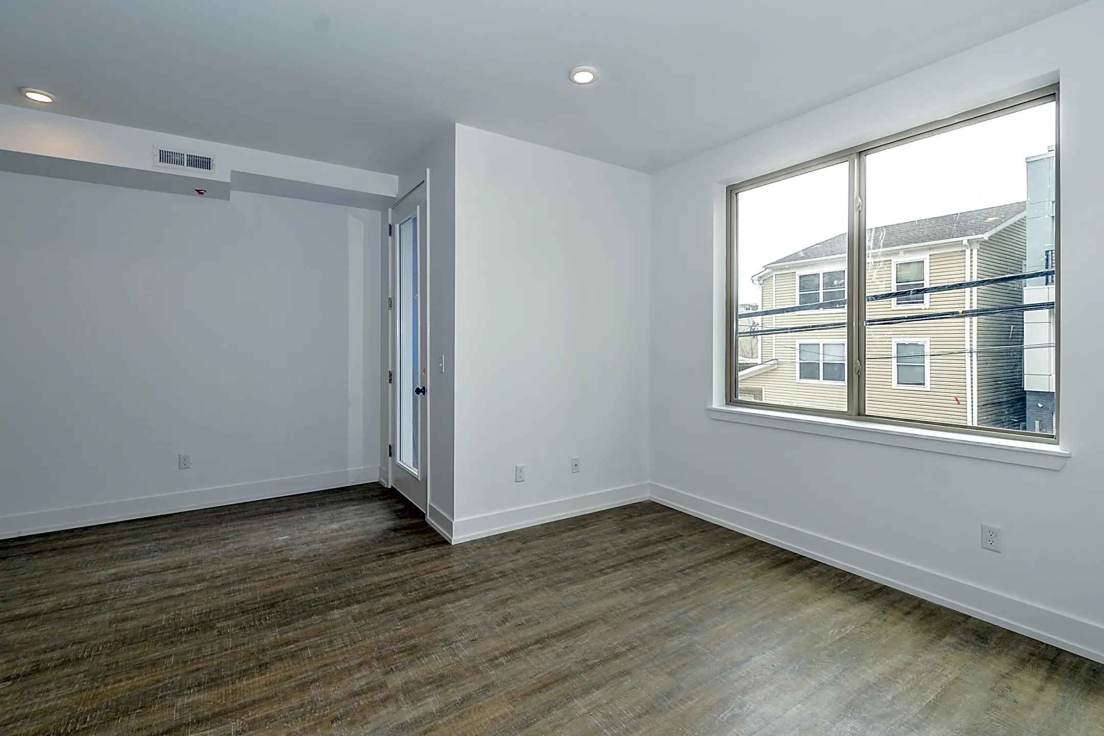 Michener Lofts - 1617 Poplar St 