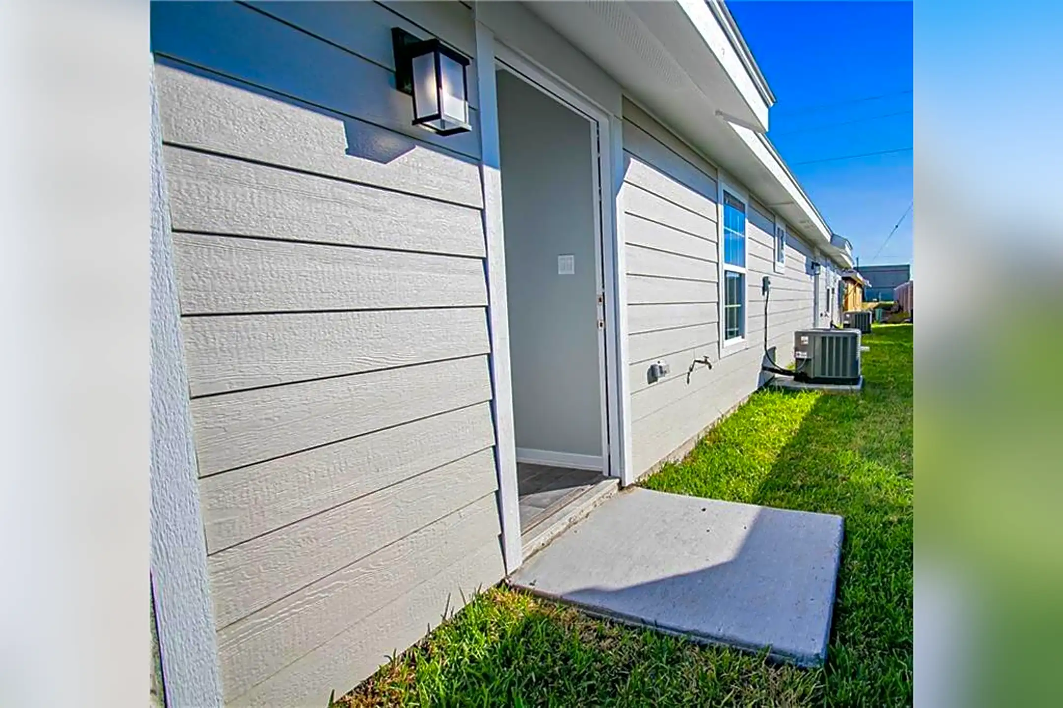 2211 Northridge Ave 2211 Northridge Ave unit C Harlingen, TX Houses