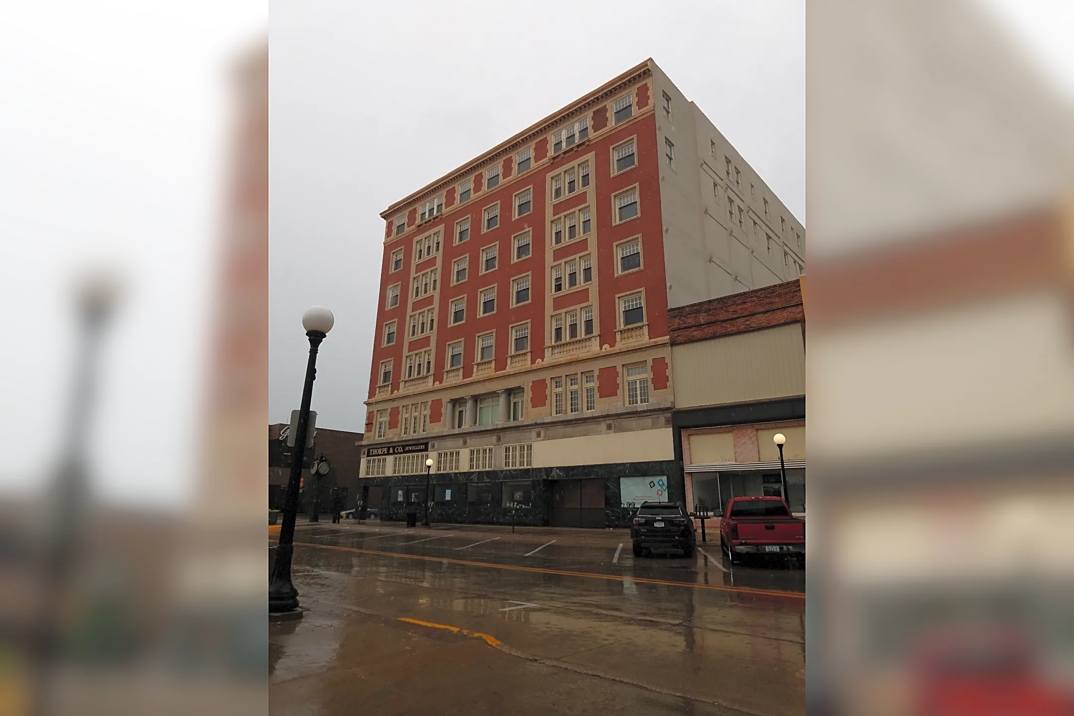 Martin Tower Apartments - 410 Pierce St | Sioux City, IA for Rent | Rent.