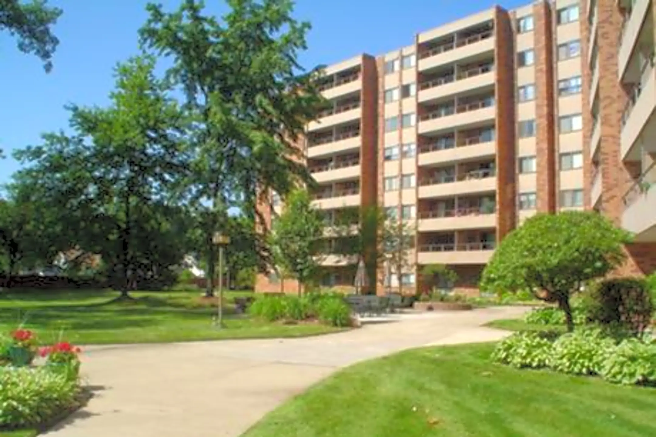 Oxford Park Towers of Berkley Berkley, MI 48072