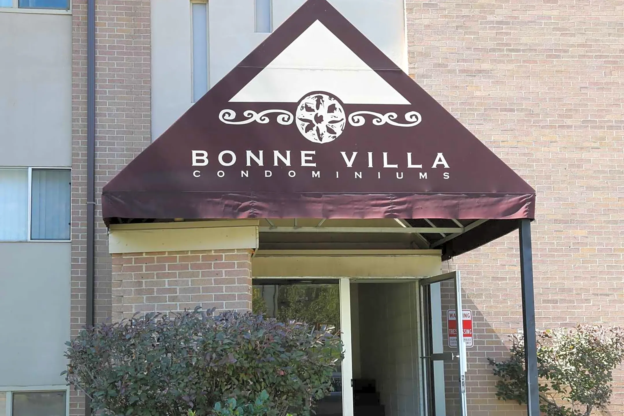 Community Signage - Bonne Villa Apartments - Ogden, UT