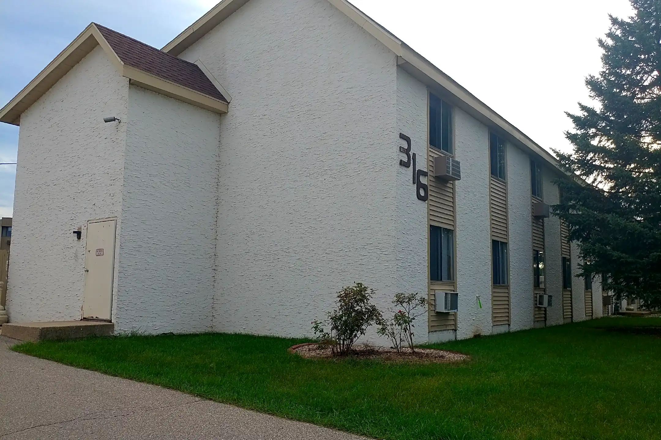 Grandview Plaza Apartments Apartments La Crosse, WI 54603