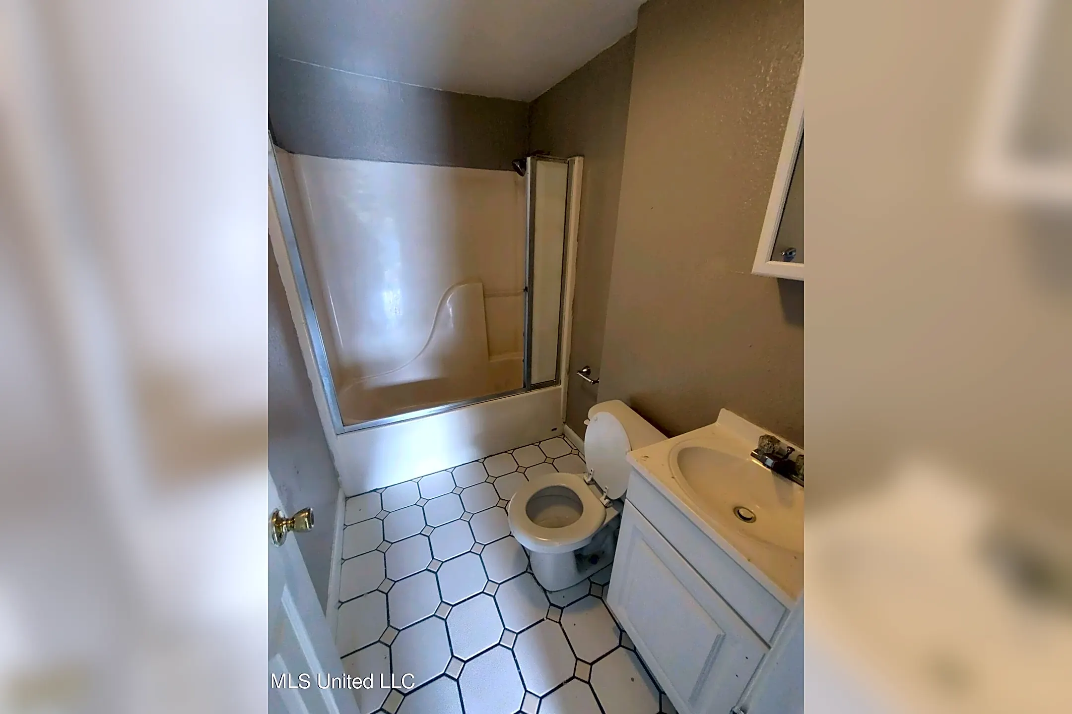 1016 Tucker Ave Pascagoula, MS Houses for Rent Rent.