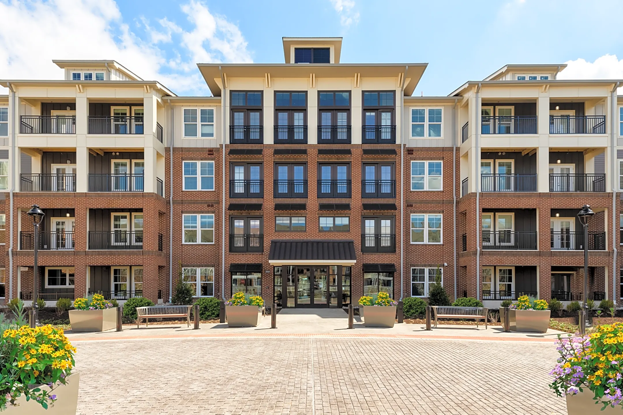 J Creekside at Exton 360 Creamery Way Exton, PA Apartments for Rent