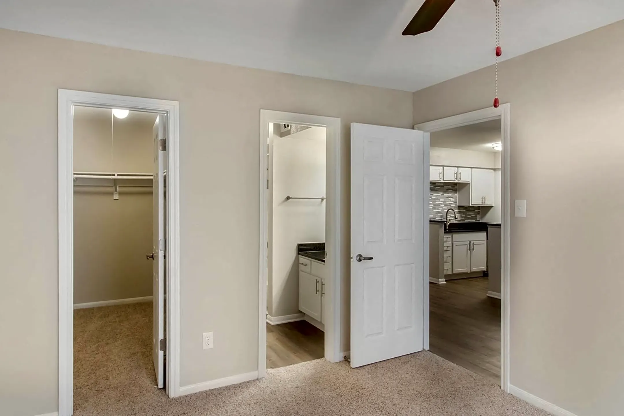 Sage Hollow Apartments Houston, TX 77089