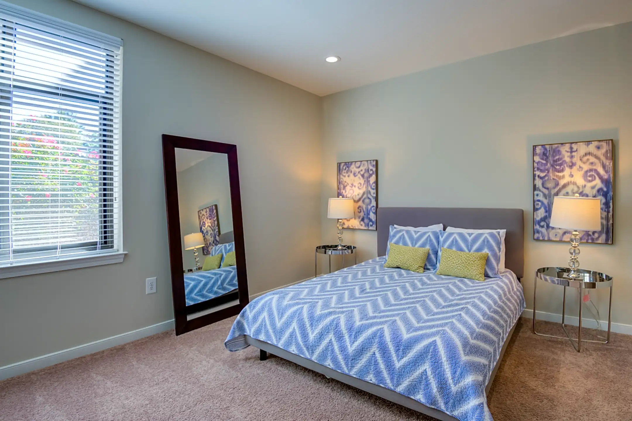 Bedroom - Instrata Pentagon City - Arlington, VA