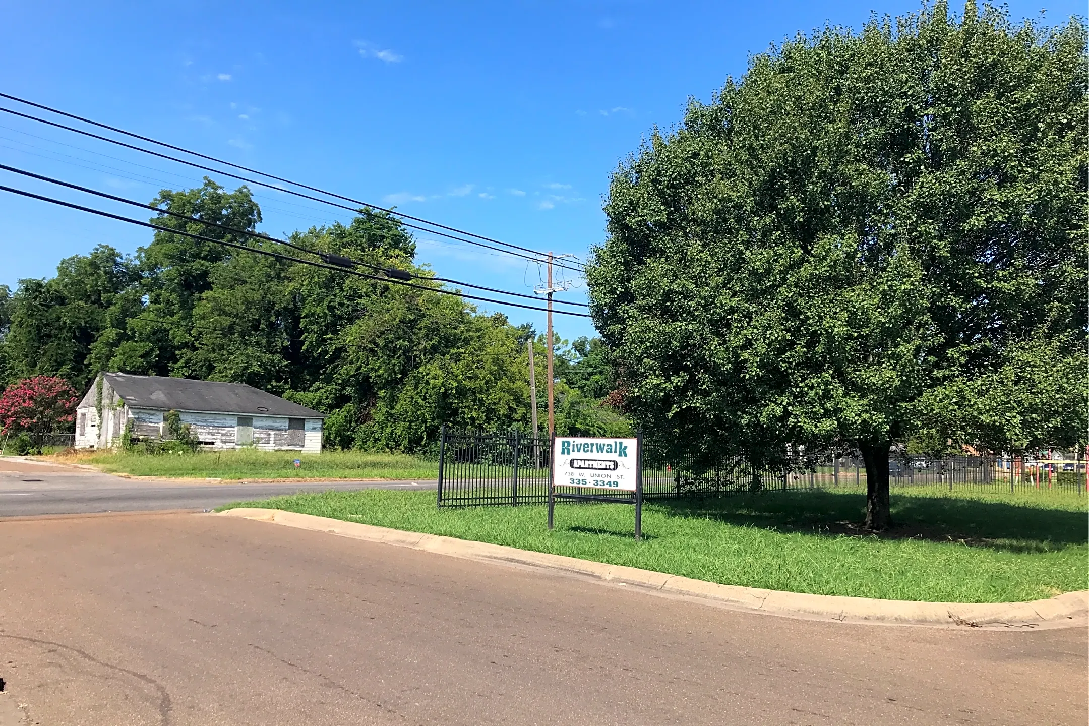 Riverwalk I & Ii Apartments Greenville, MS 38701