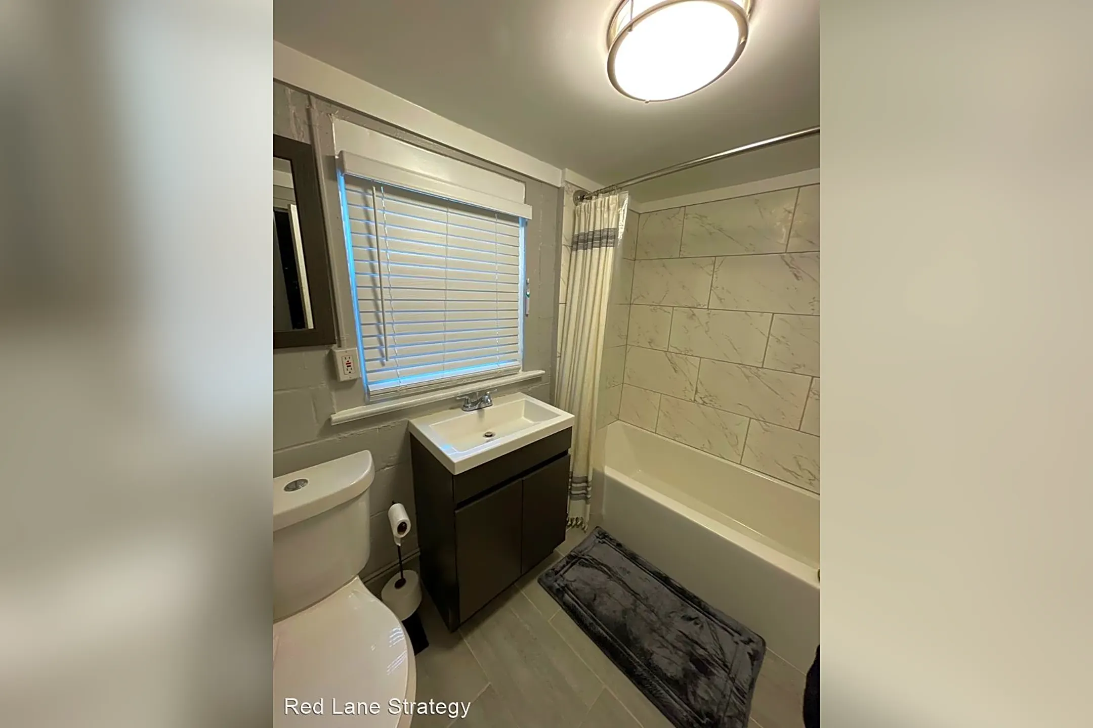 Bathroom - 1351 Oxford Rd - Atlanta, GA