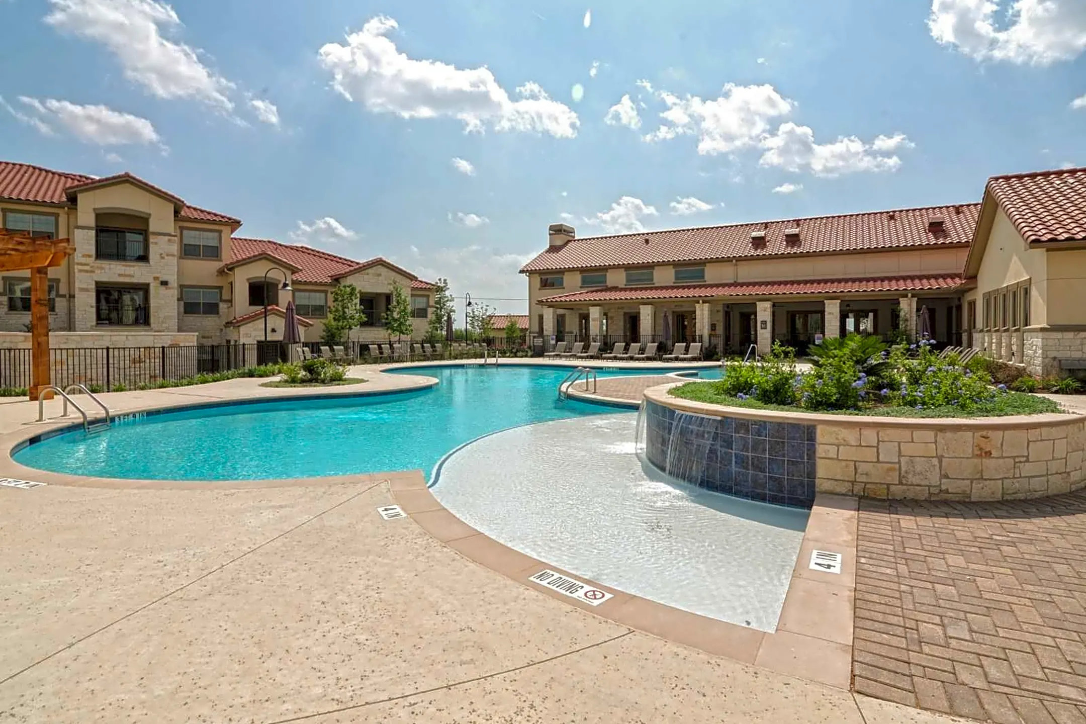 Highlands Apartments Pflugerville