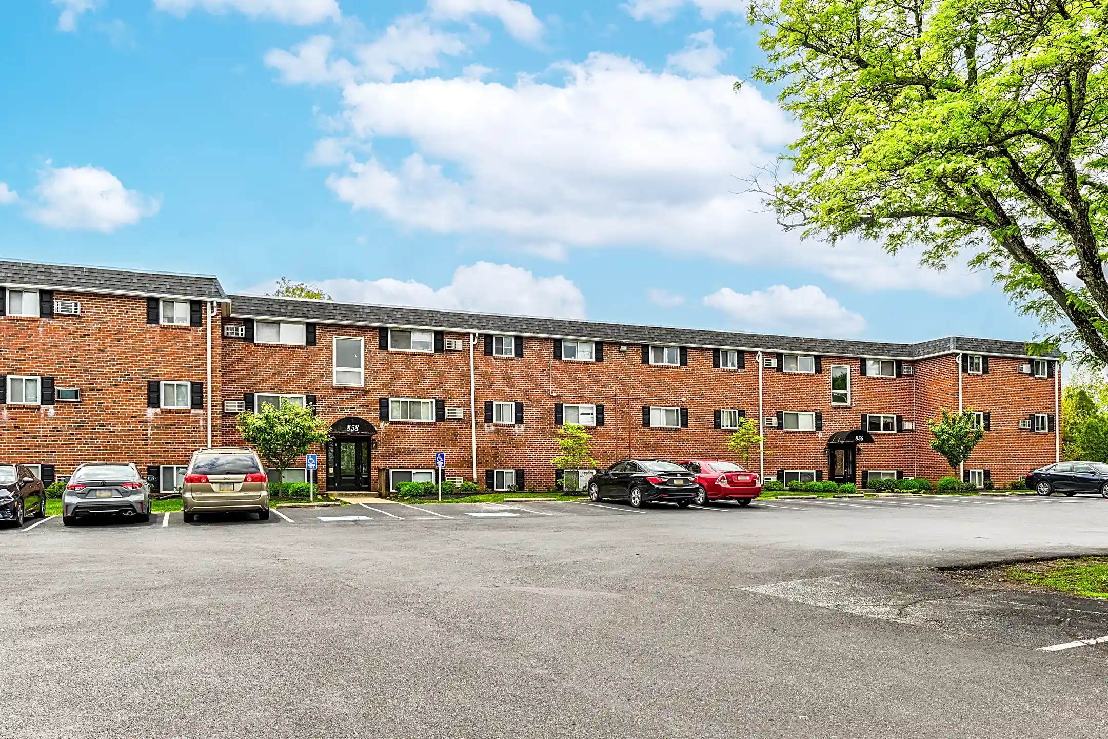 Highland Manor Apartments Pottstown, PA 19465