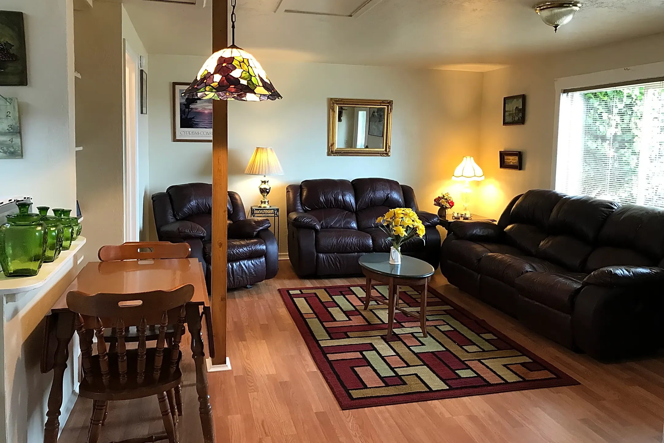 Living Room - 1223 Collis Ln - Brookings, OR