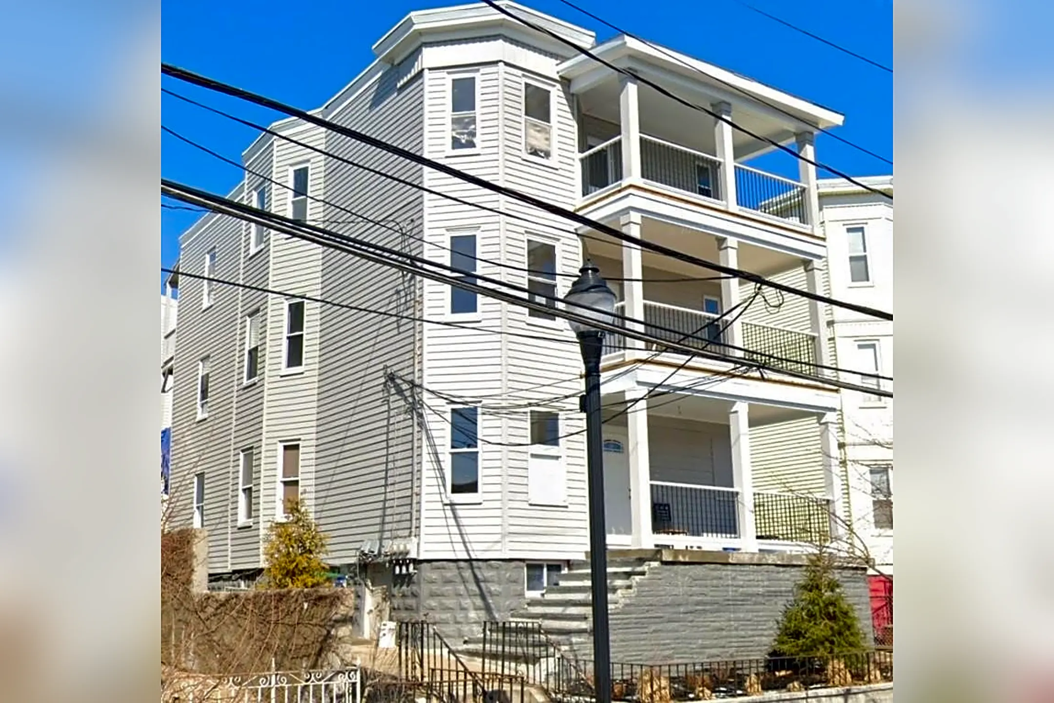 Building - 40 Temple St #1 - Somerville, MA