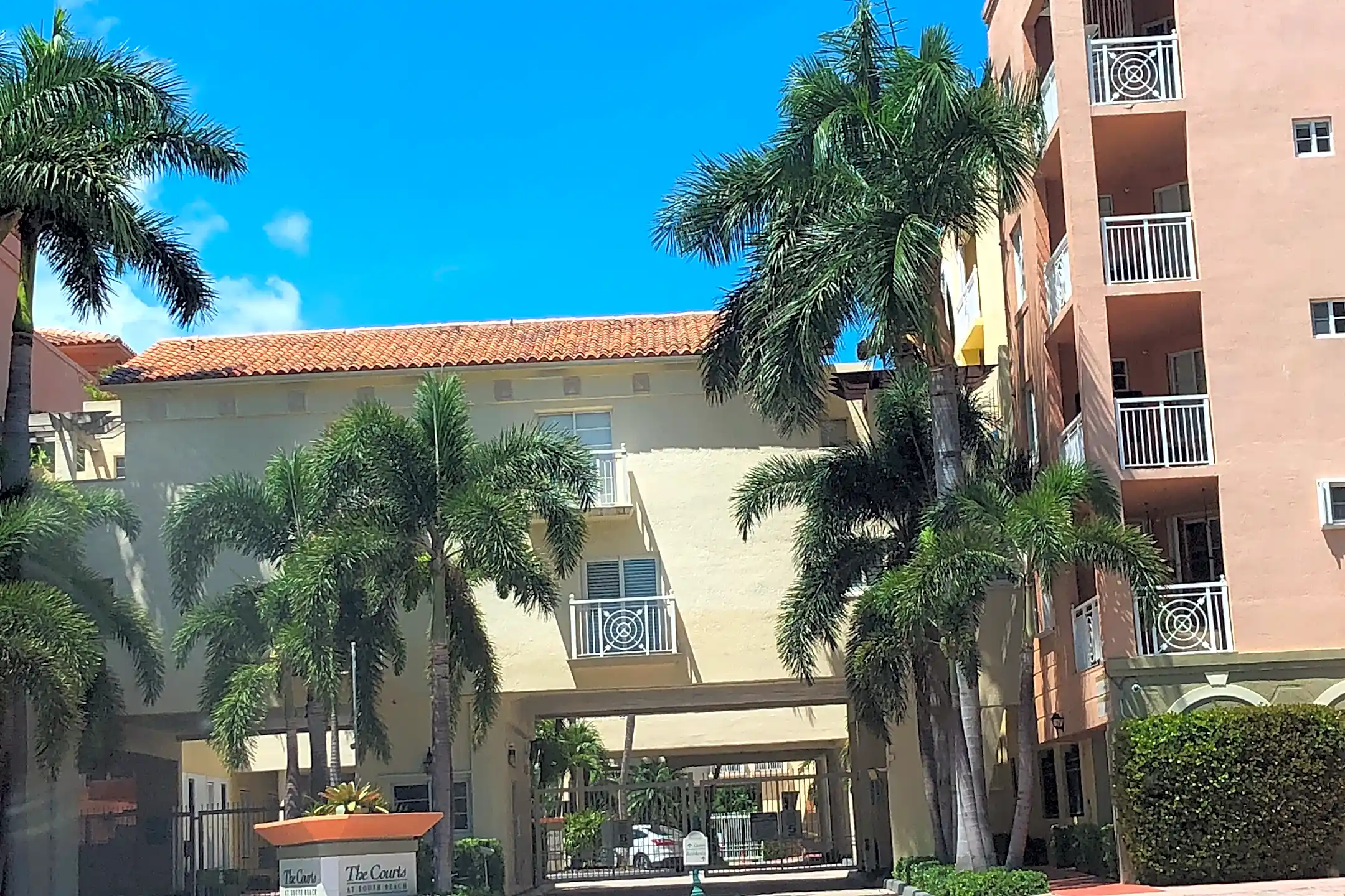 The Courts At South Beach For Rent