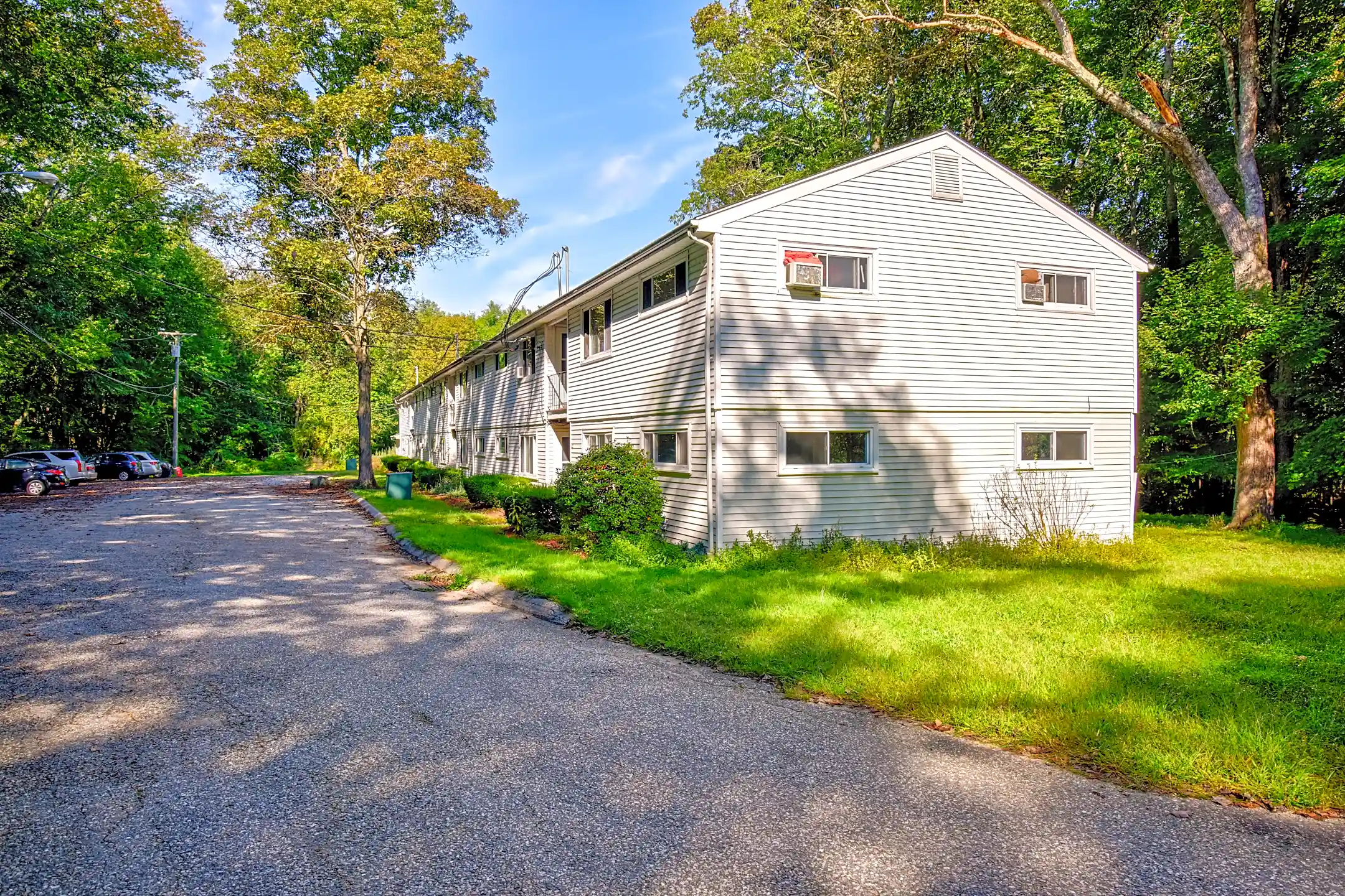Woodlawn Apartments 80 Bicknell Rd Ashford, CT Apartments for Rent