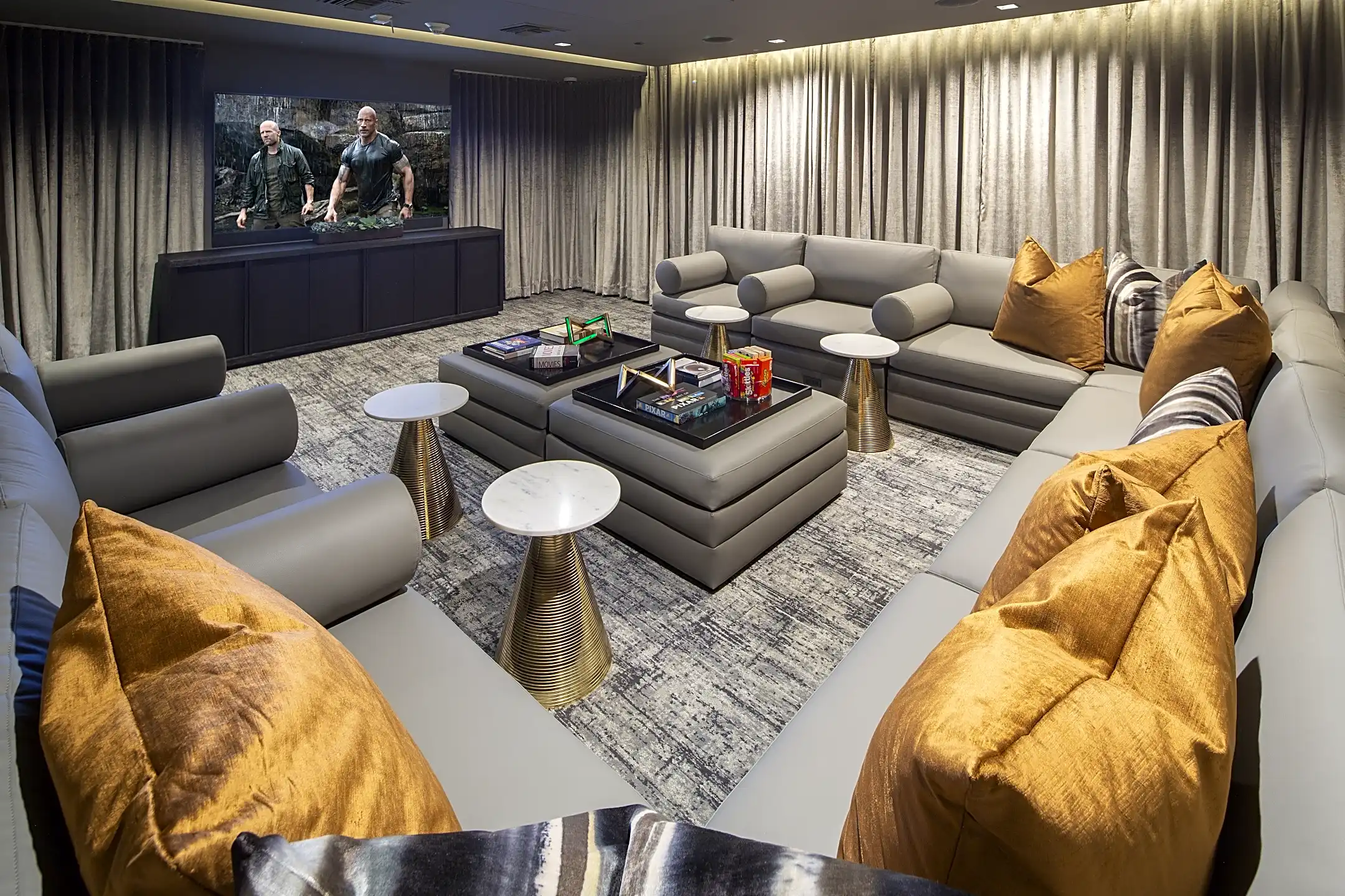 Living Room - The Q Topanga - Woodland Hills, CA