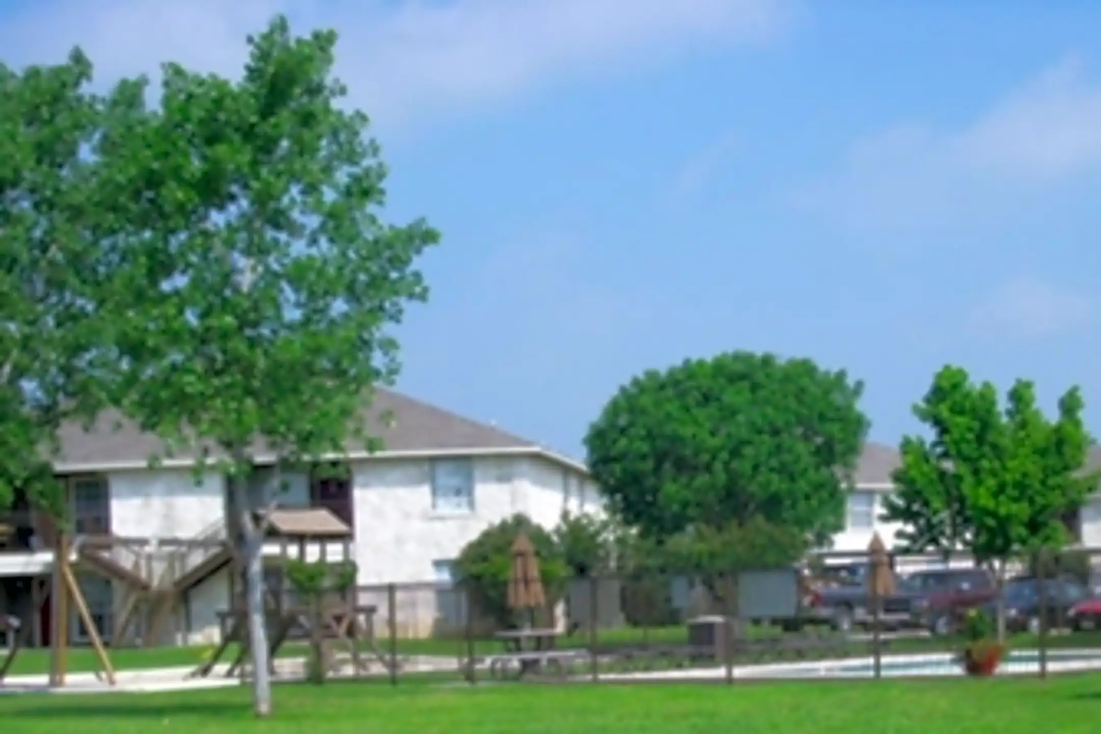 Ten19 Friendship Lane 1019 Friendship Ln Fredericksburg, TX