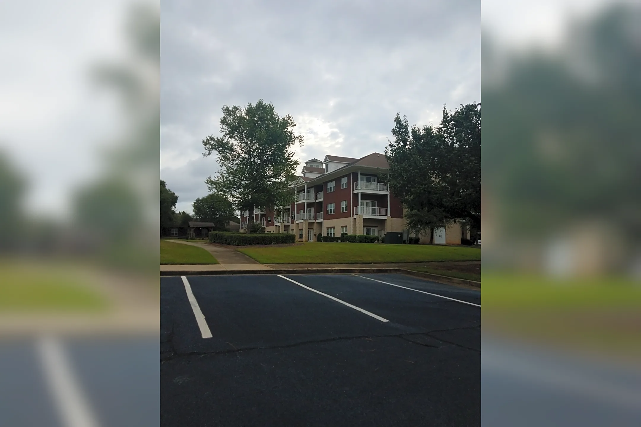 Summer?s Landing of Warner Robins Senior Living Community Apartments ...