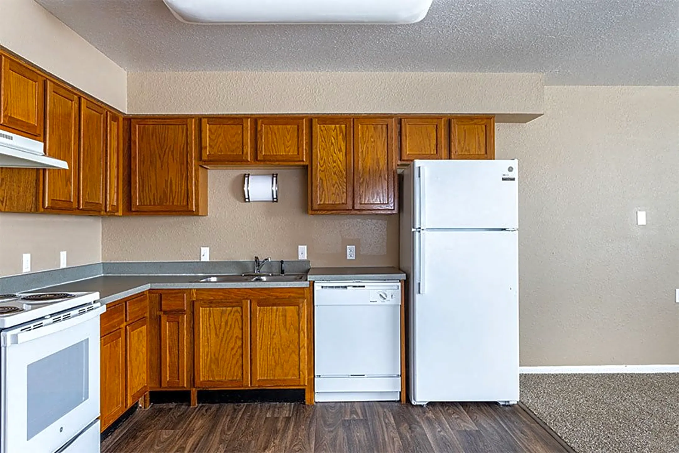 Silverwood Apartments 2726 E 12th Ave Winfield, KS Apartments for Rent Rent.