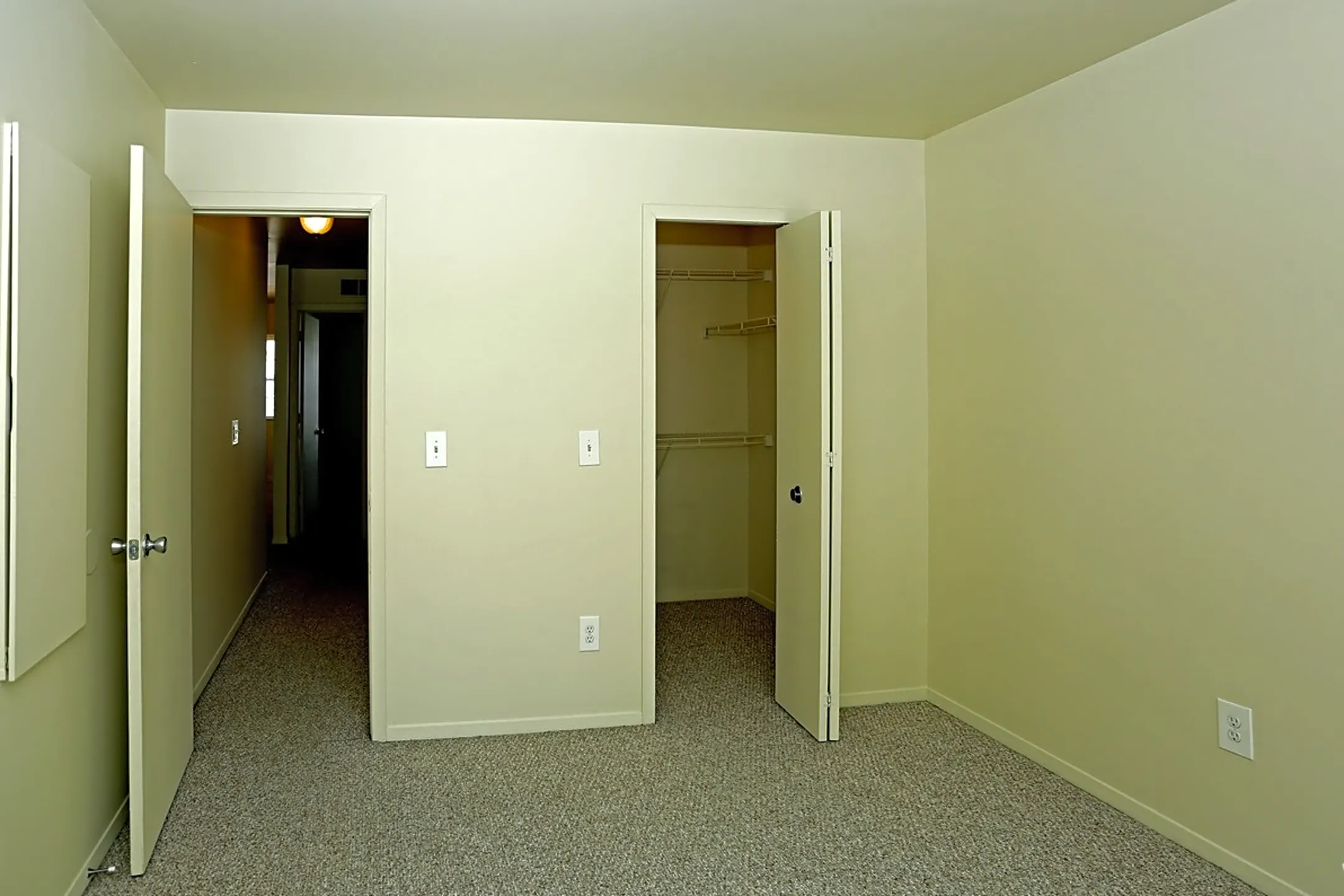 Oakview Square Apartments 50440 Oakview Dr Chesterfield, MI Apartments for Rent Rent.