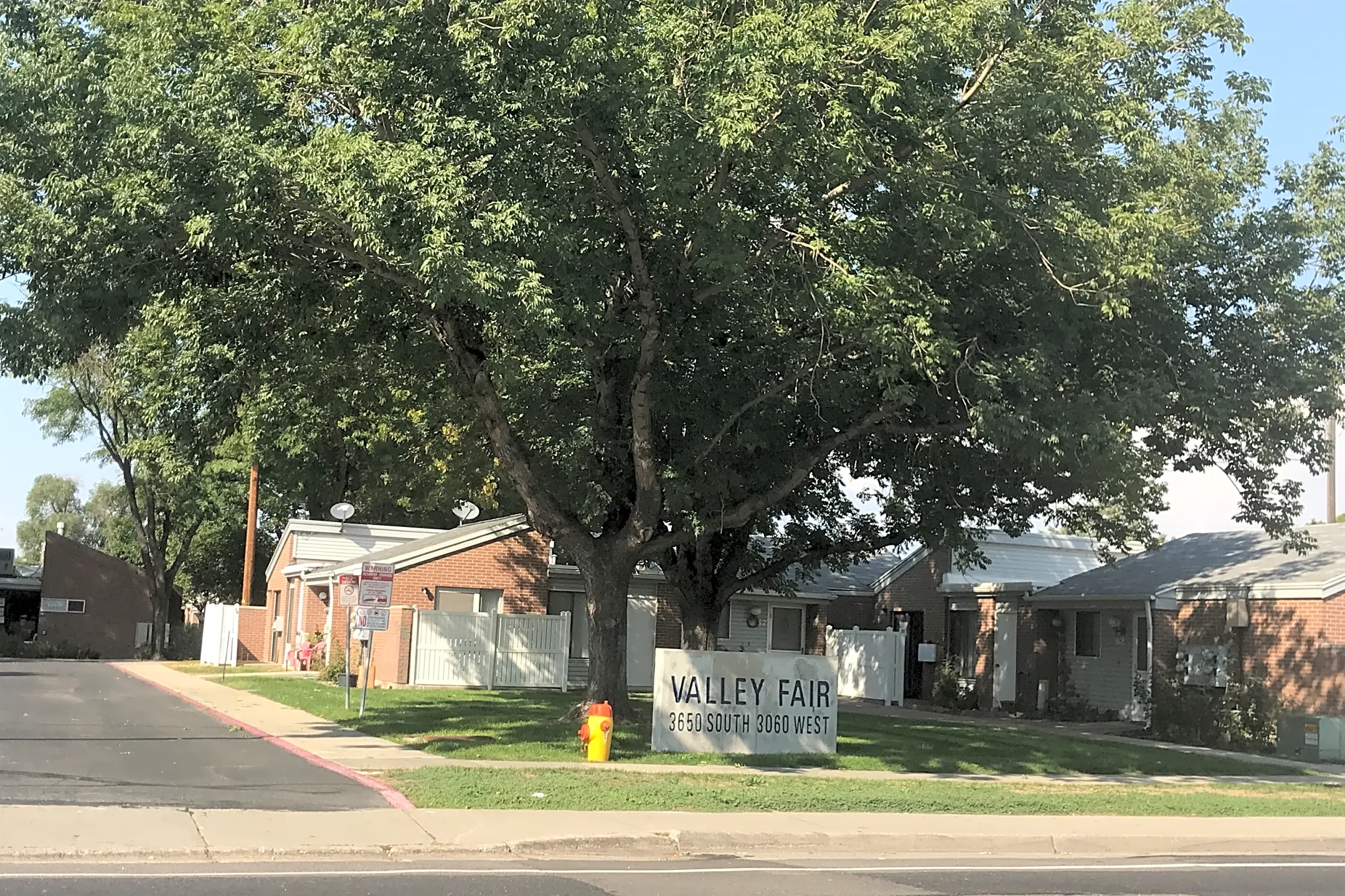 Pool - Valley Fair Village - West Valley City, UT
