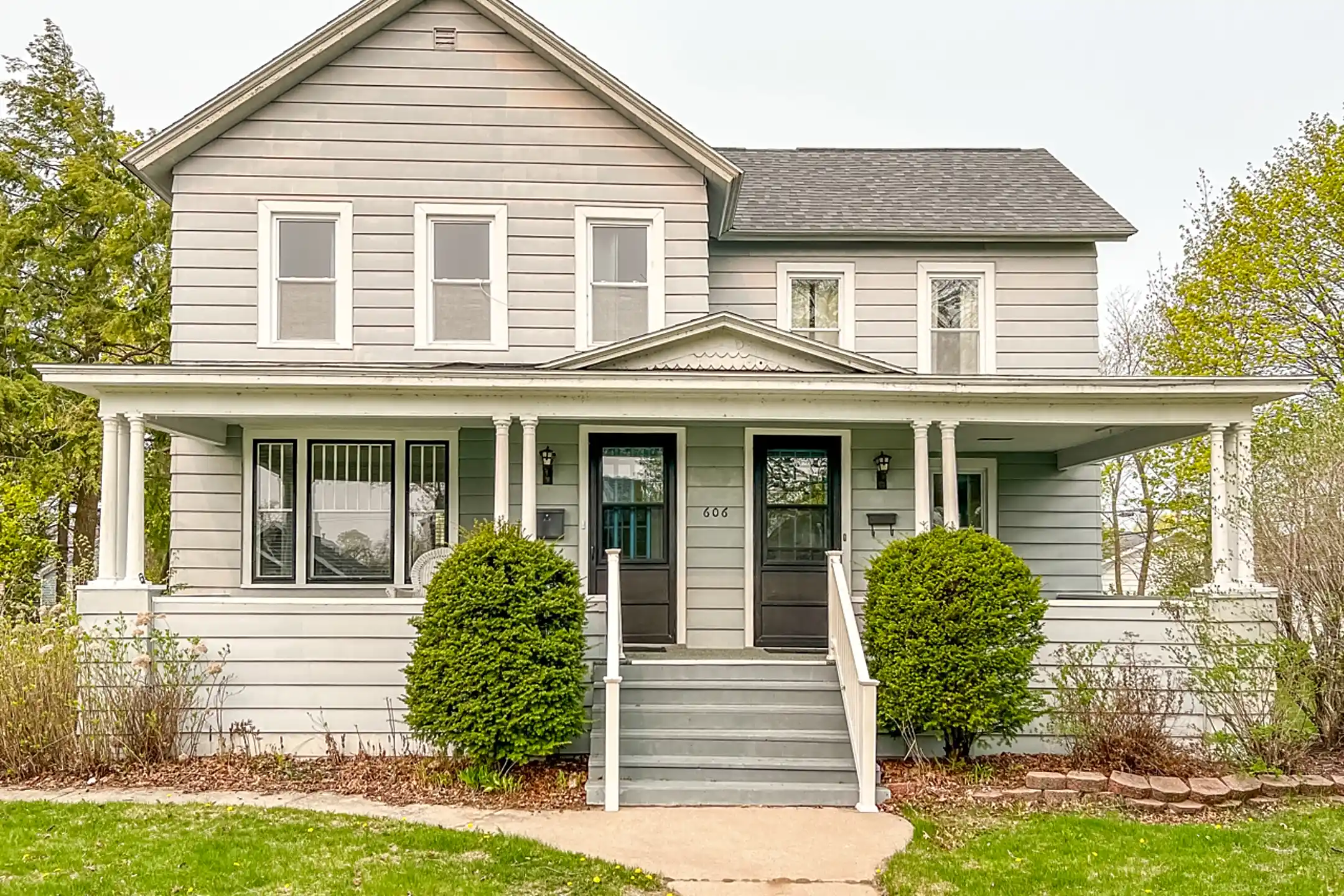 606 S 6th St 606 S 6th St unit 3 Escanaba, MI Apartments for Rent