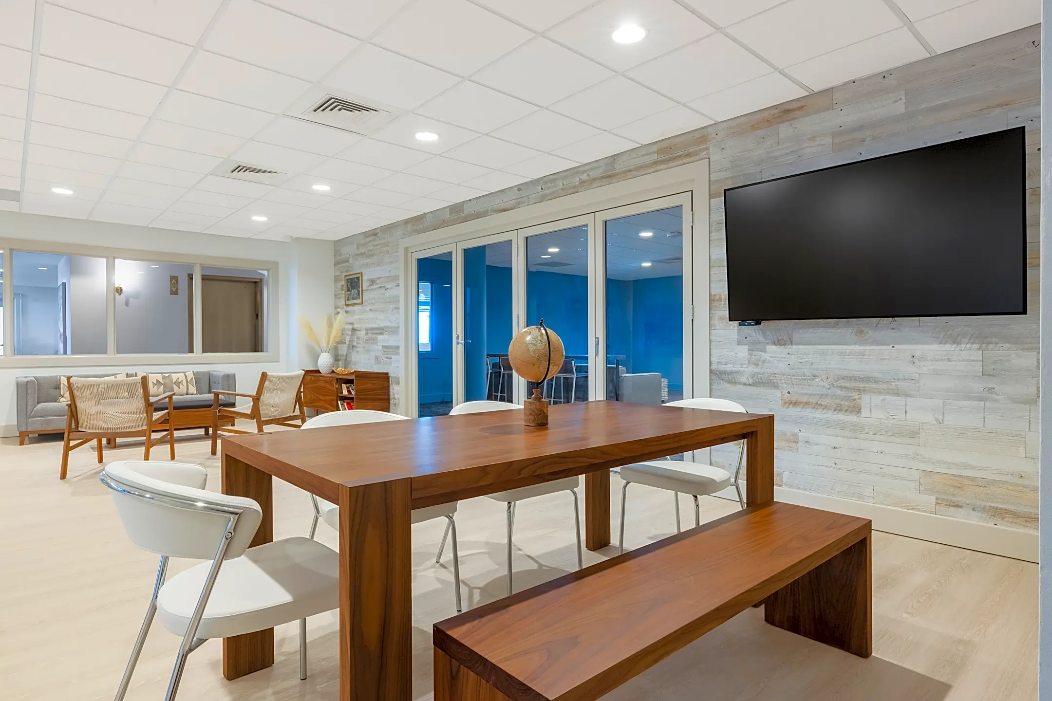 Flats at Shady Grove 1380 Piccard Dr Rockville, MD Apartments for