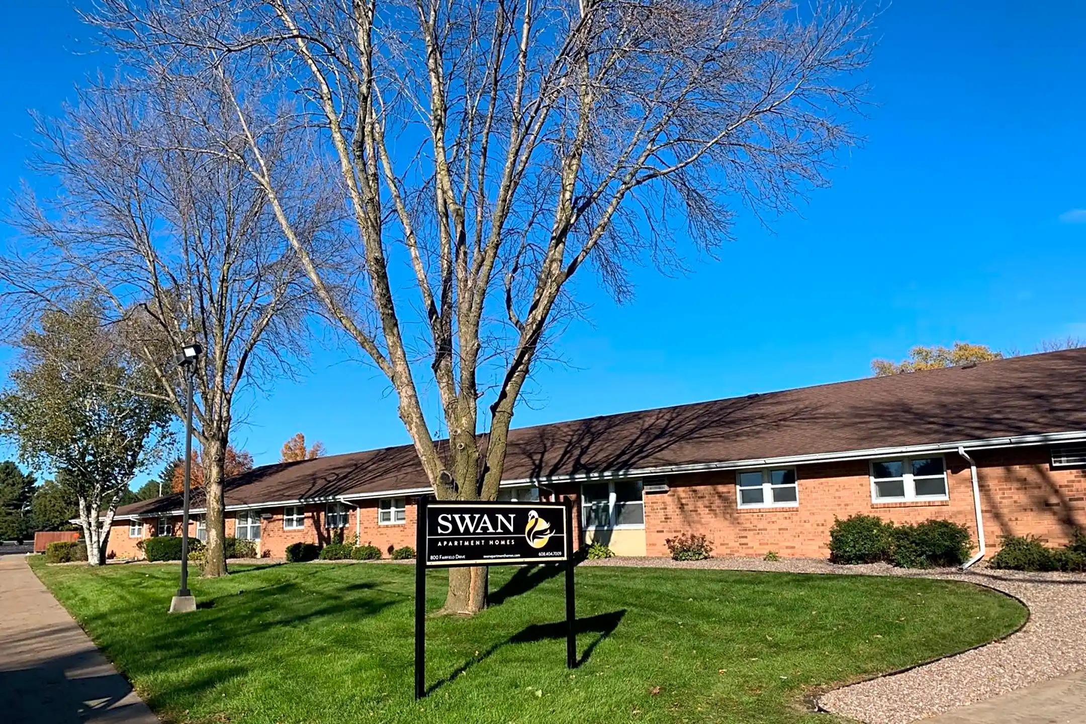 All one level, beautifully renovated units! Apartments Platteville