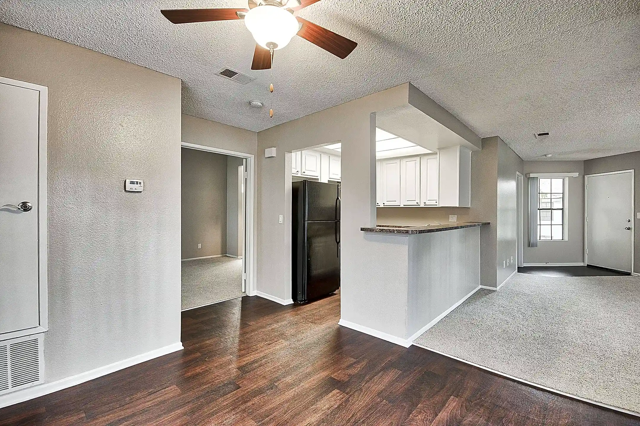 Oak Tree Court Apartment Homes Placentia CA 92870