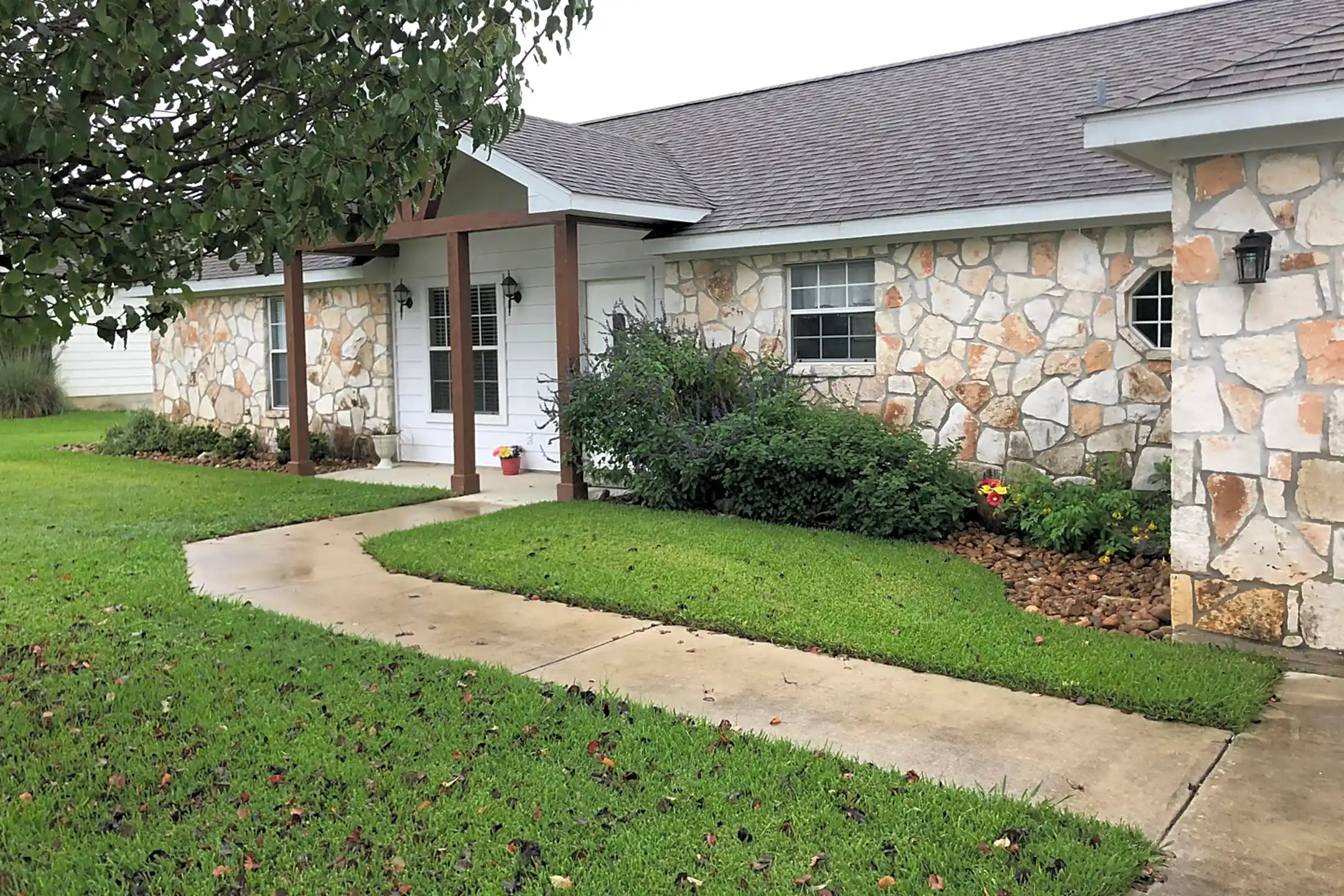 171 Glenvalley Cir Bandera, TX Houses for Rent Rent.