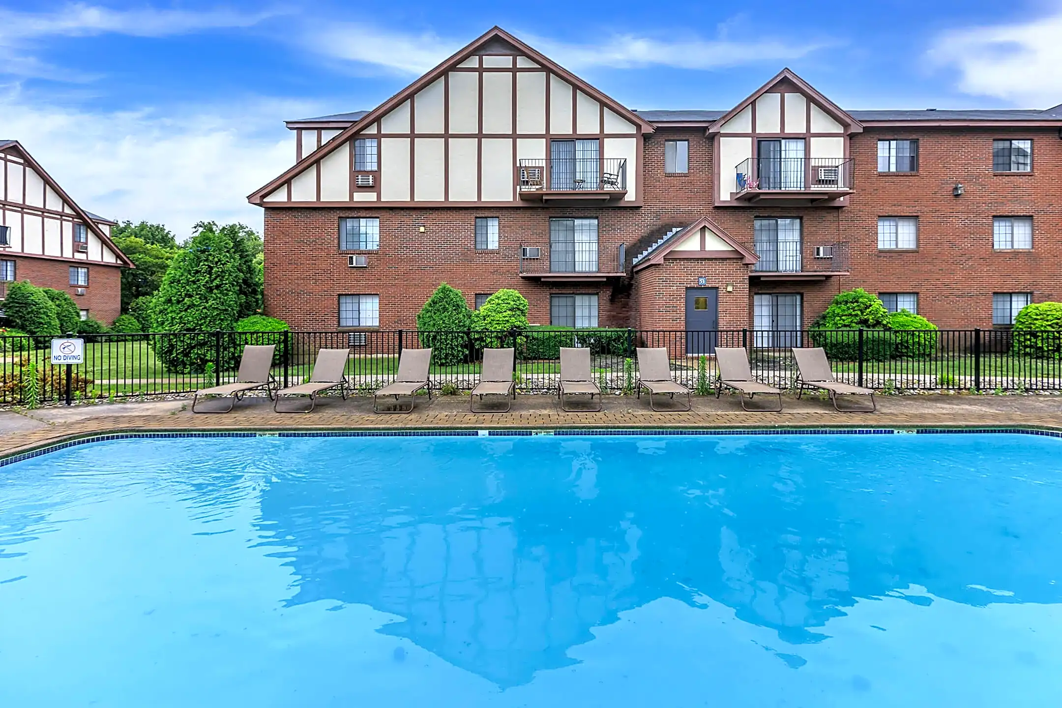 Rivers Edge Apartments 35 Sharon Rd Waterbury, CT Apartments for