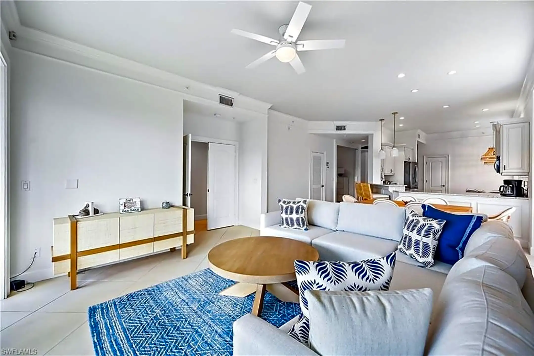 7709 Pebble Creek Cir 6301 Condos Naples, FL 34108