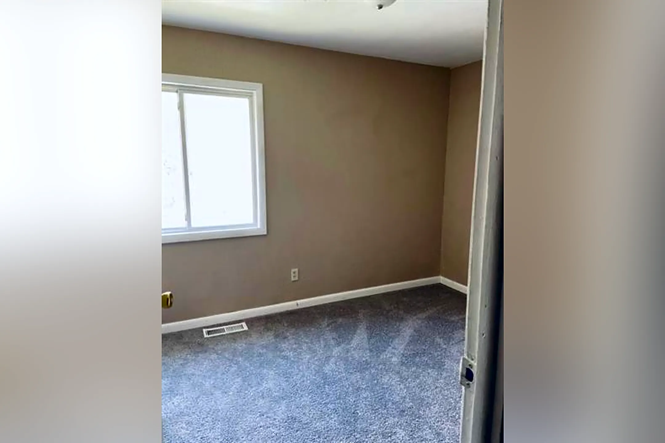 1280 Conewango Ave Houses Warren, PA 16365