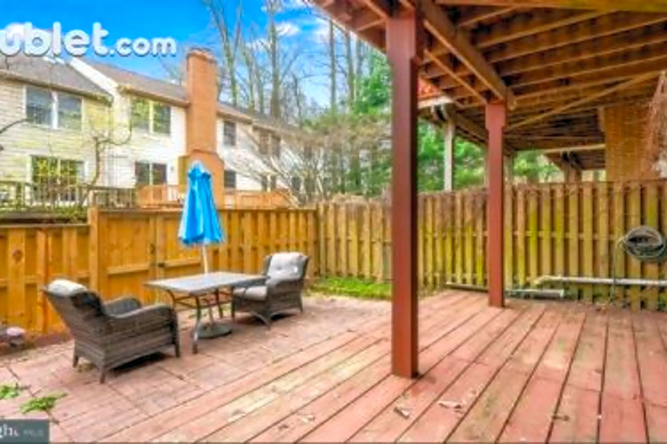 Patio / Deck - 2123 Bobbyber Dr - Vienna, VA