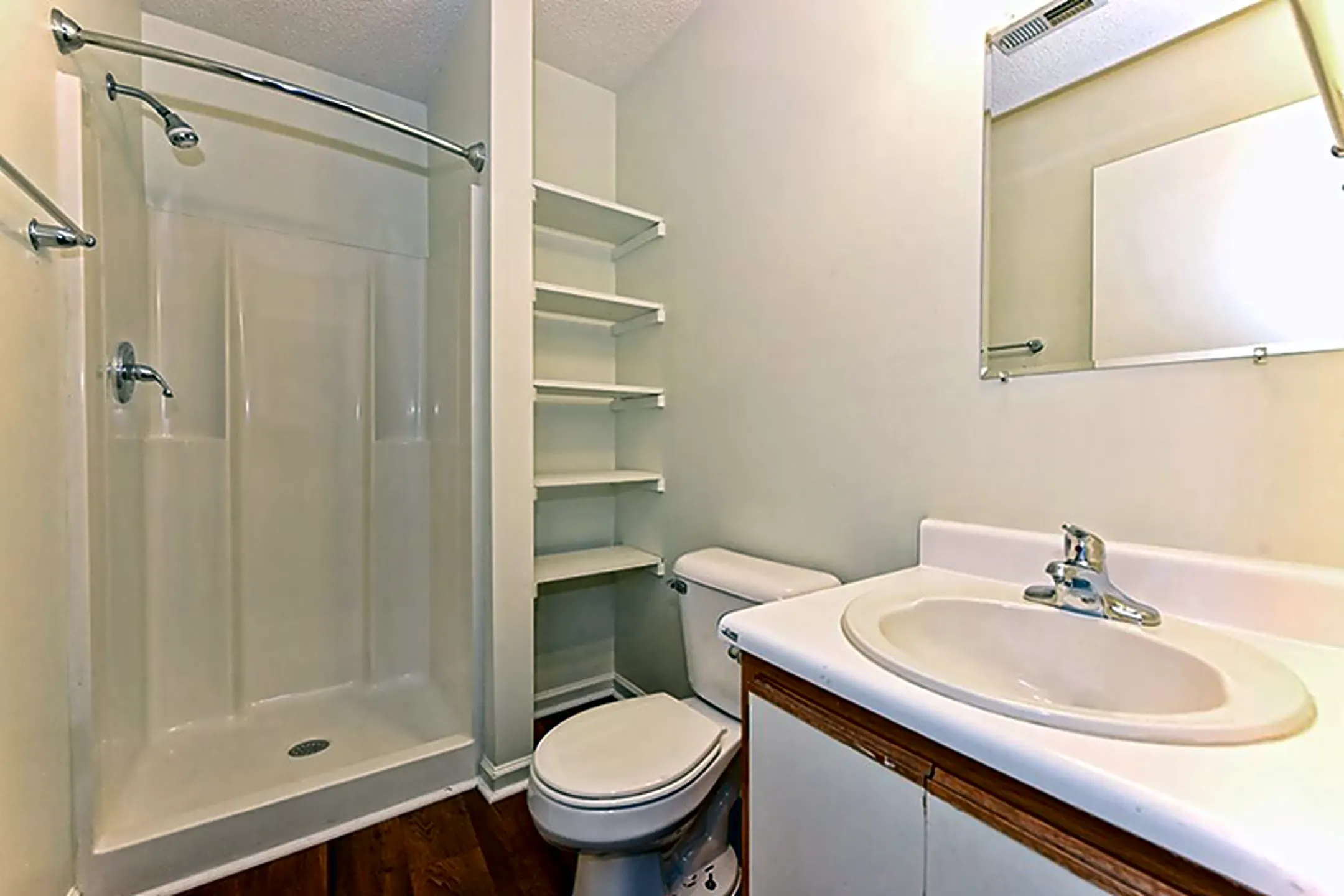 Southgate Garden Apartments 205 Arthur Dr Thomasville, NC