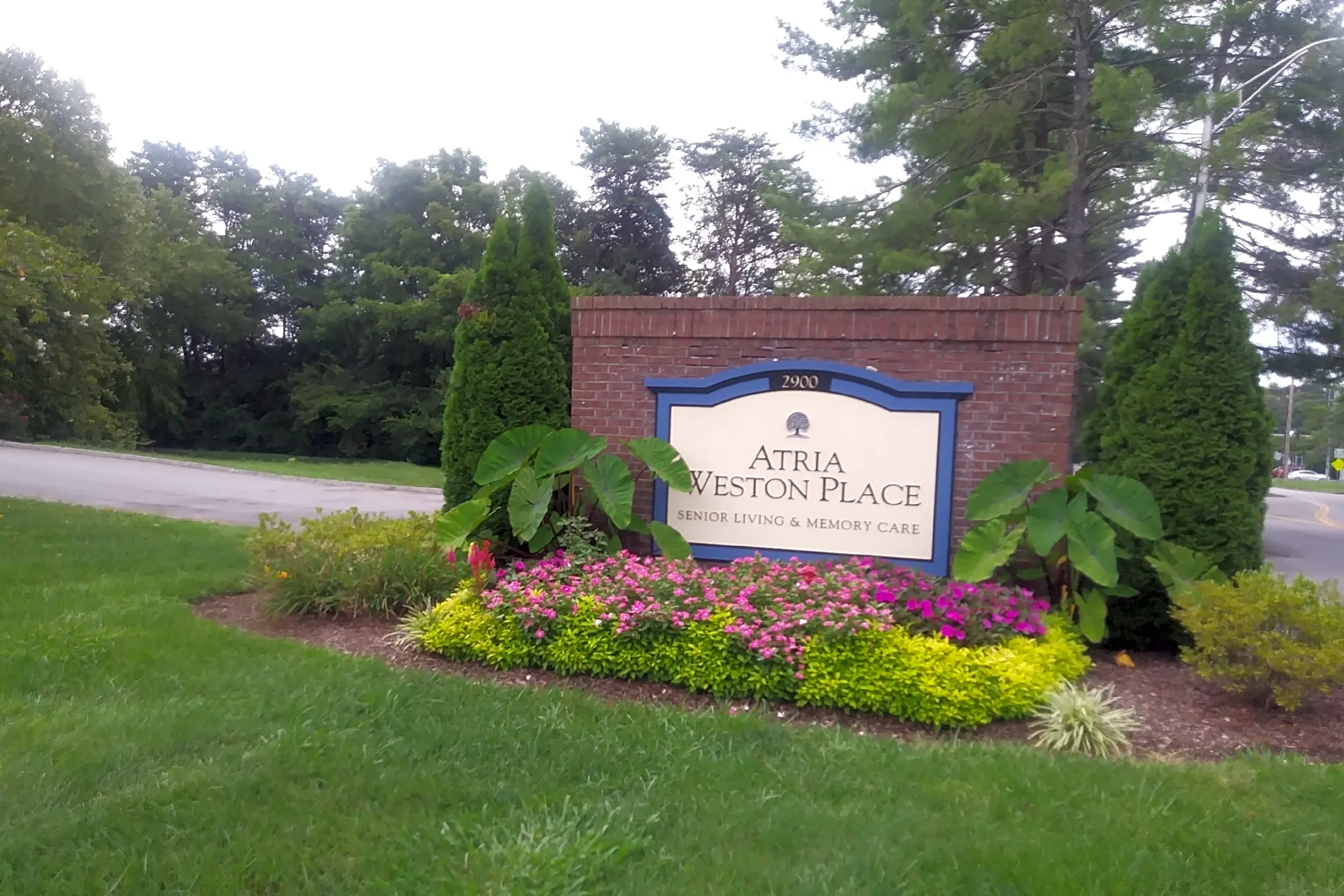 Atria Weston Place - 2900 Lake Brook Blvd | Knoxville, TN Apartments ...