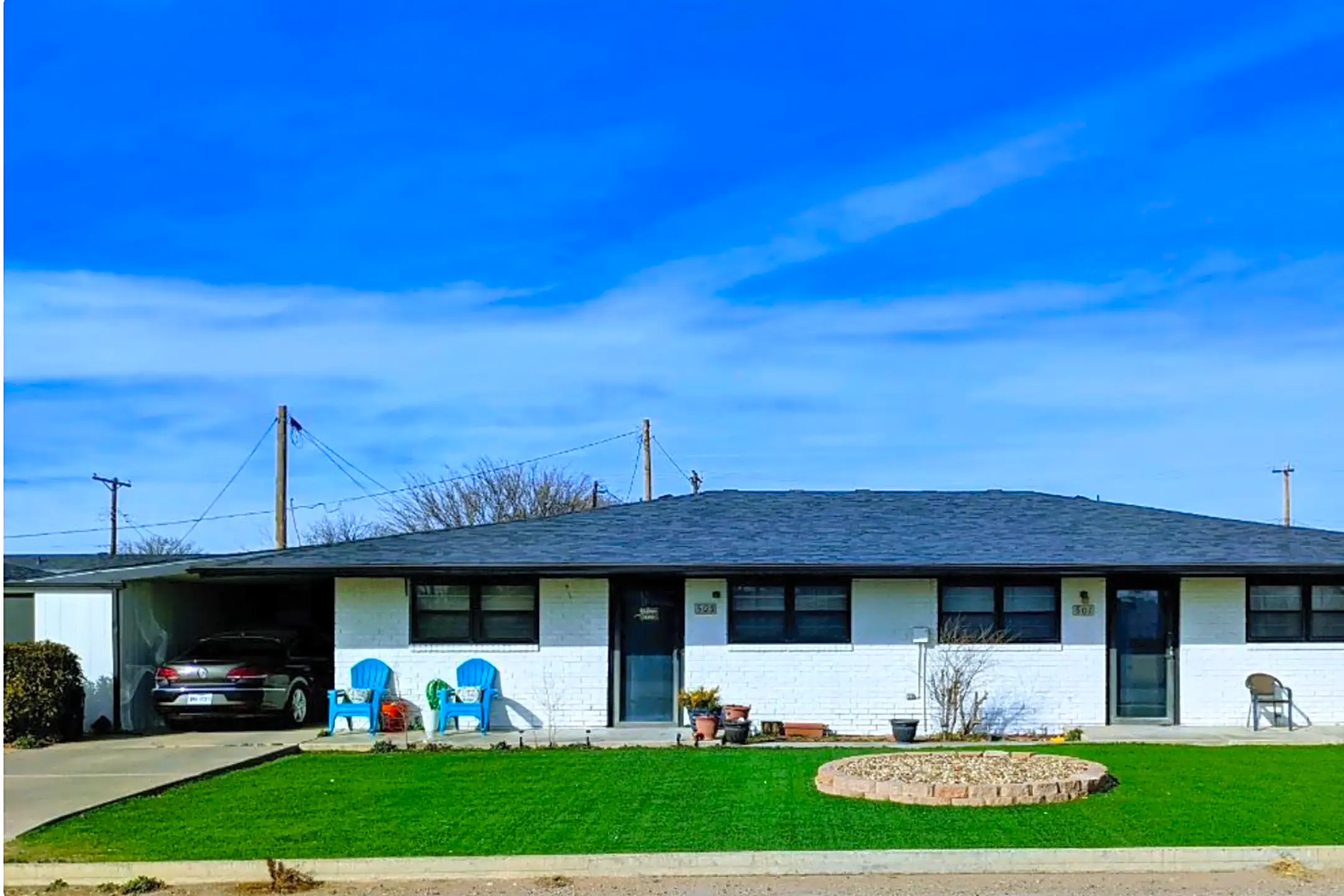 Mary Jane Apartments 500 W 4th St Idalou, TX Apartments for Rent