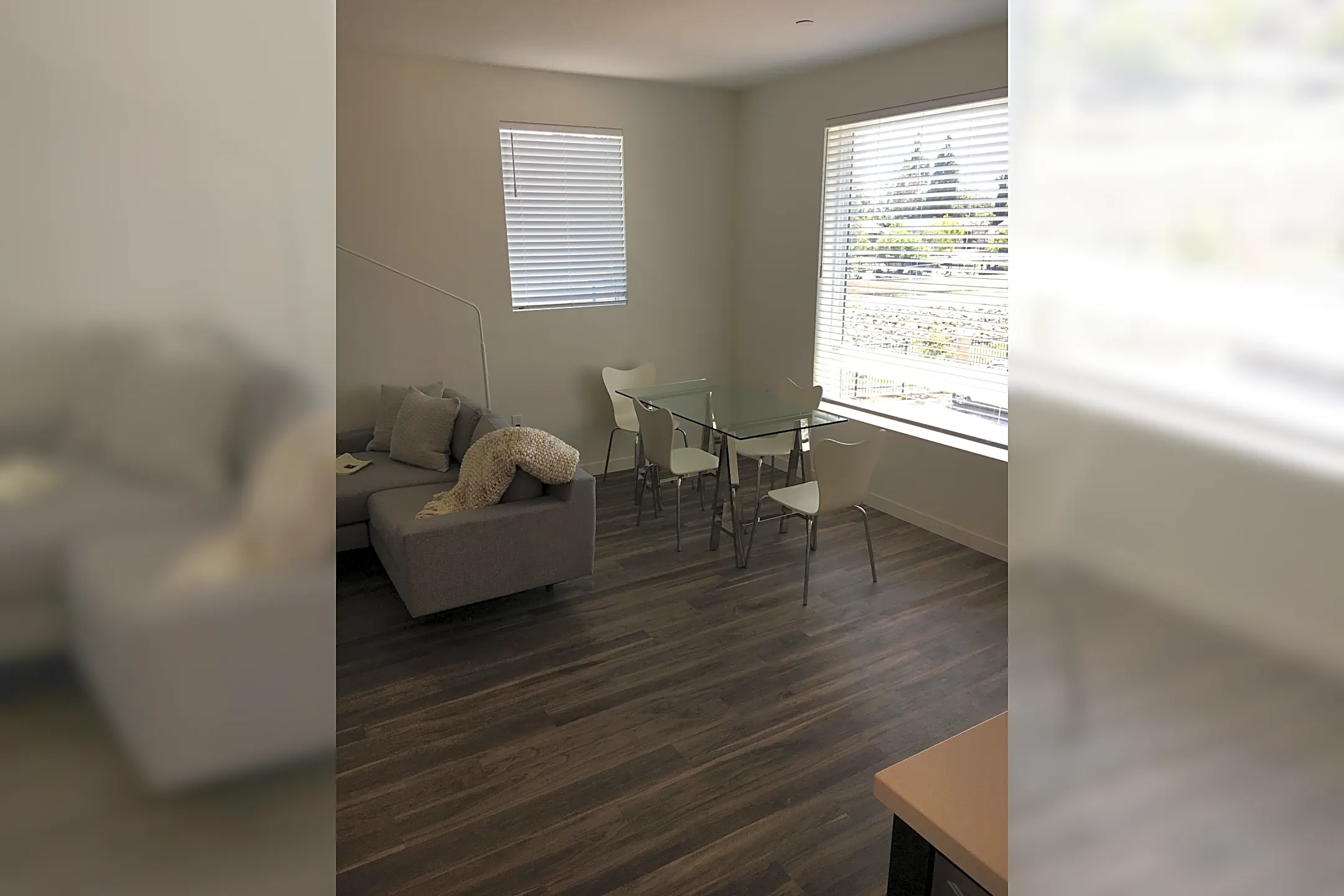 Patricia Parc 1196 Patricia Avenue Simi Valley, CA Apartments for