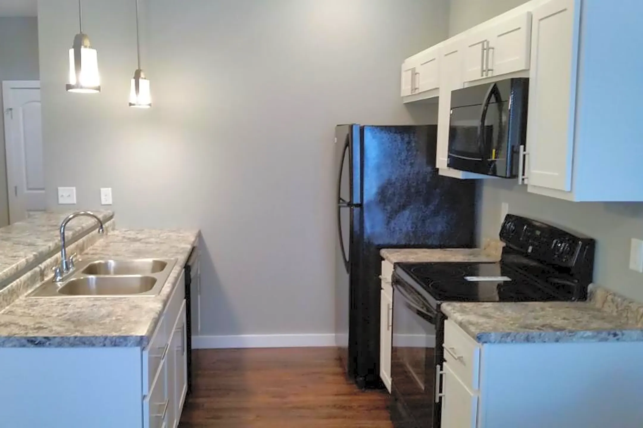 611 W Elm Street Urbana, IL 61801