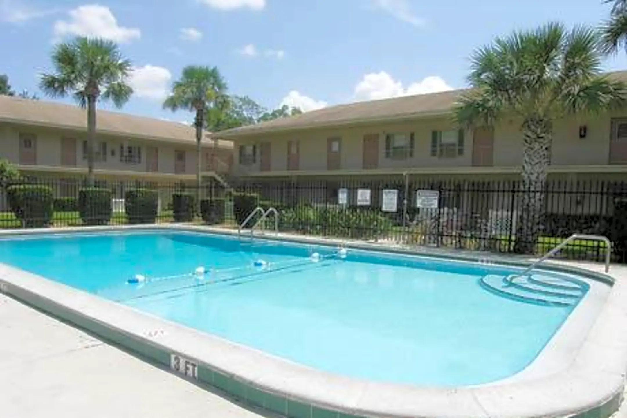 Lake Underhill Garden Apartments 5856 Lake Underhill Rd Orlando, FL