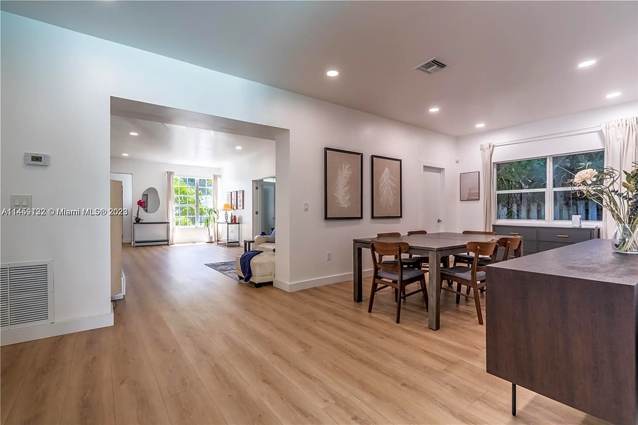Dining Room - 4560 Post Ave - Miami Beach, FL