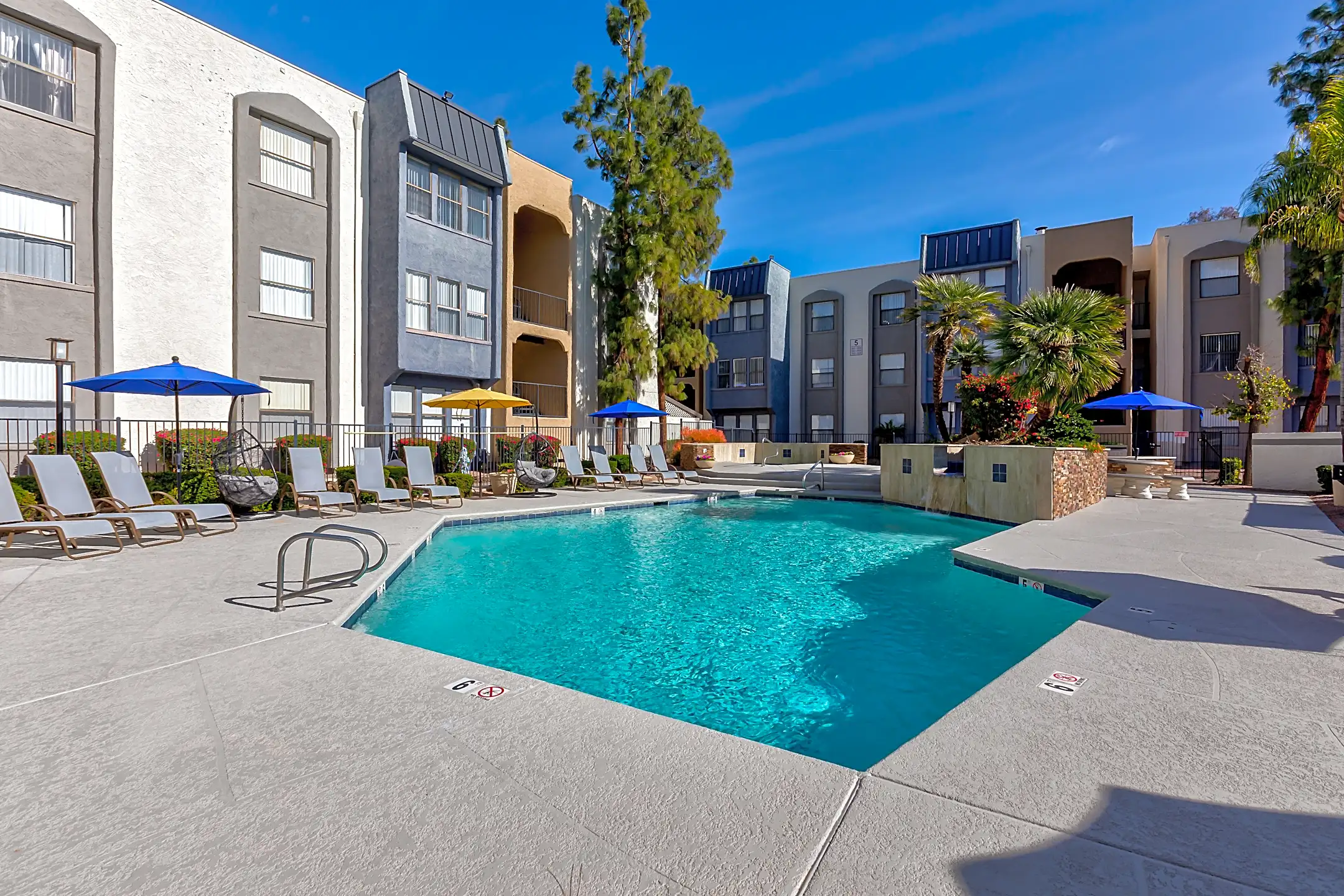 Enclave at Paradise Valley 4502 E Paradise Village Pkwy S Phoenix