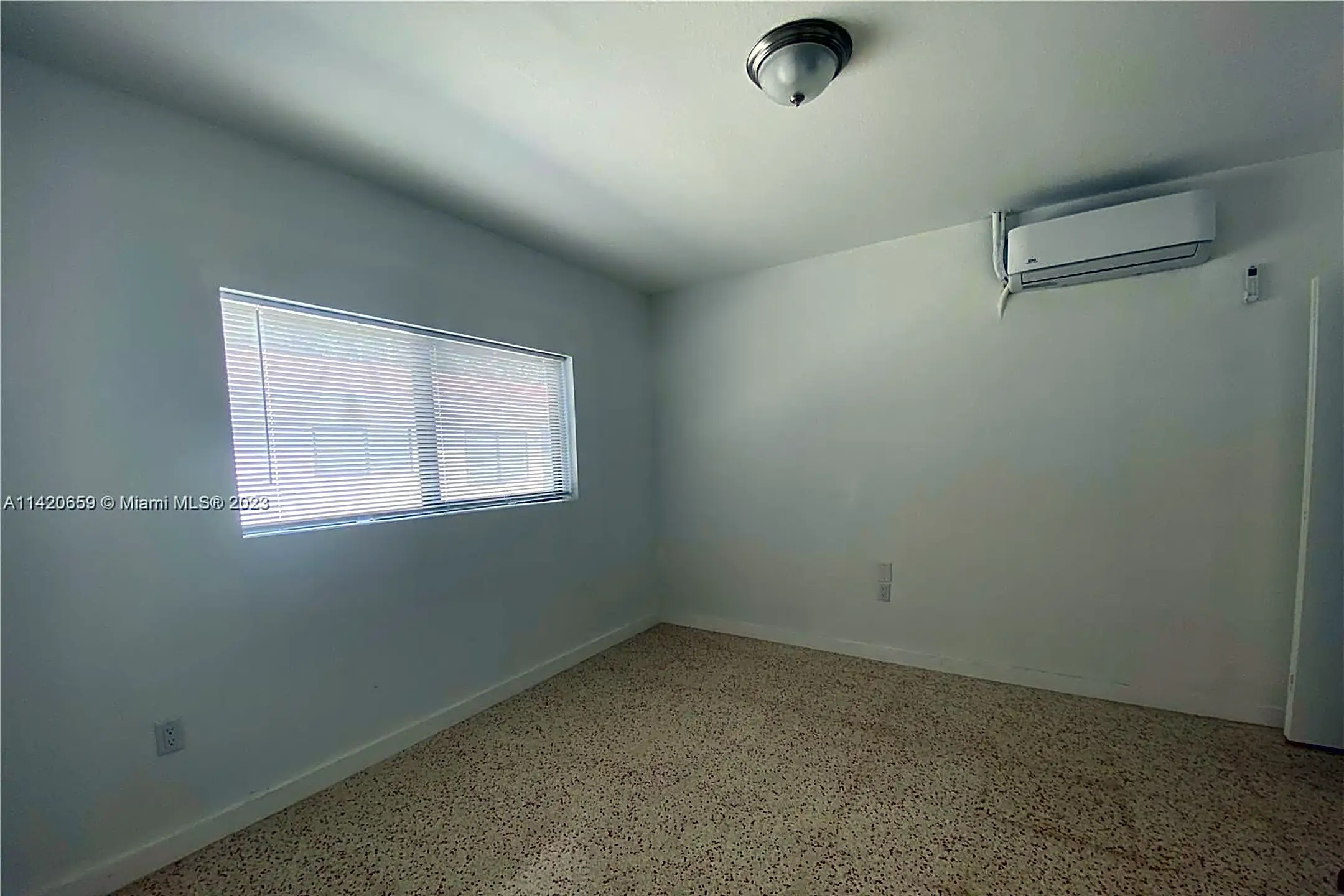 Bedroom - 159 NE 56th St #2 - Miami, FL