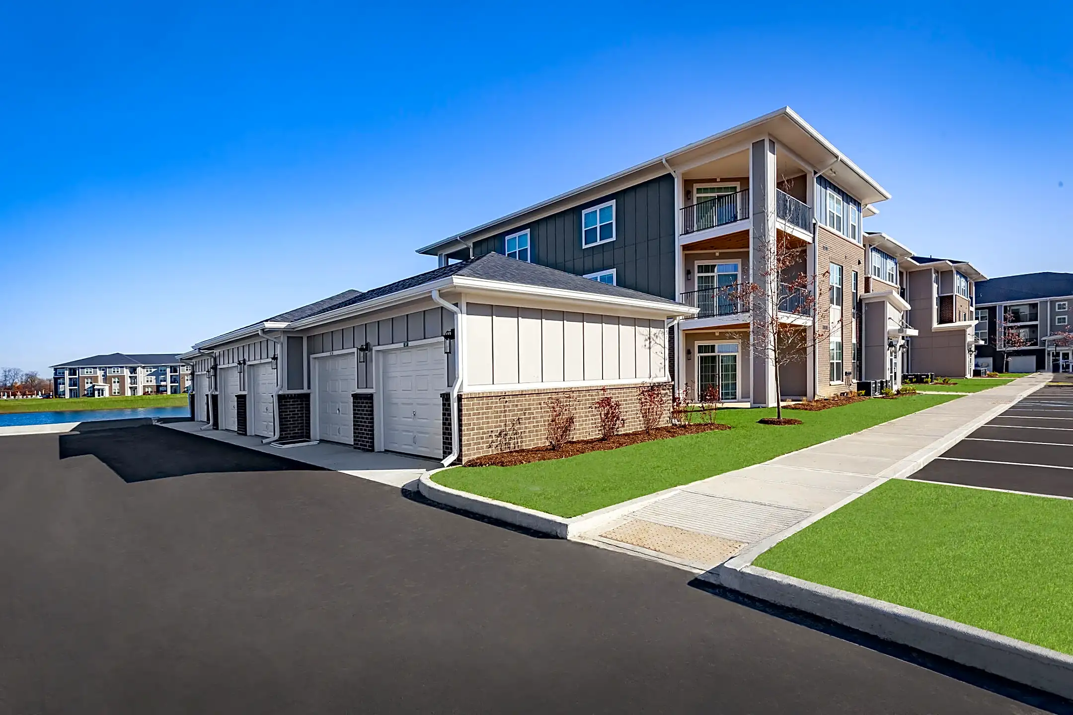 Flats at Stones Crossing Greenwood, IN 46143