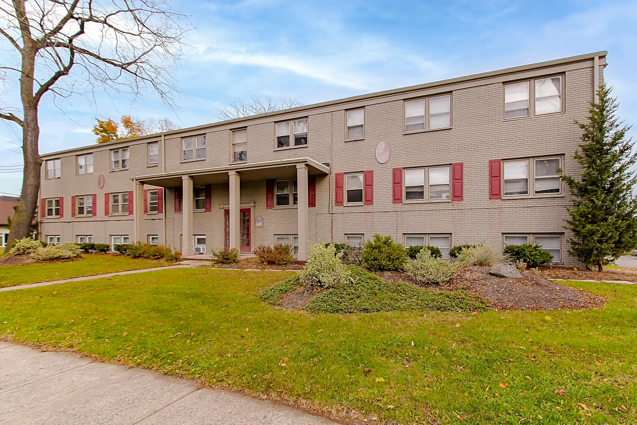 Quail Bay Apartments 133 W Pulteney St Corning, NY Apartments for