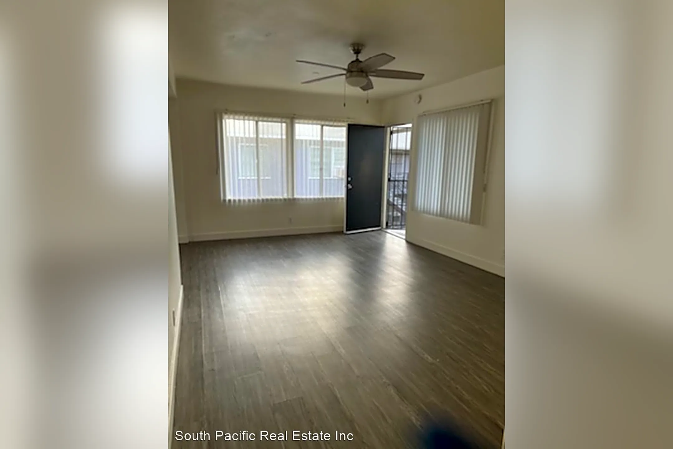Living Room - 14623 Blythe St - Los Angeles, CA