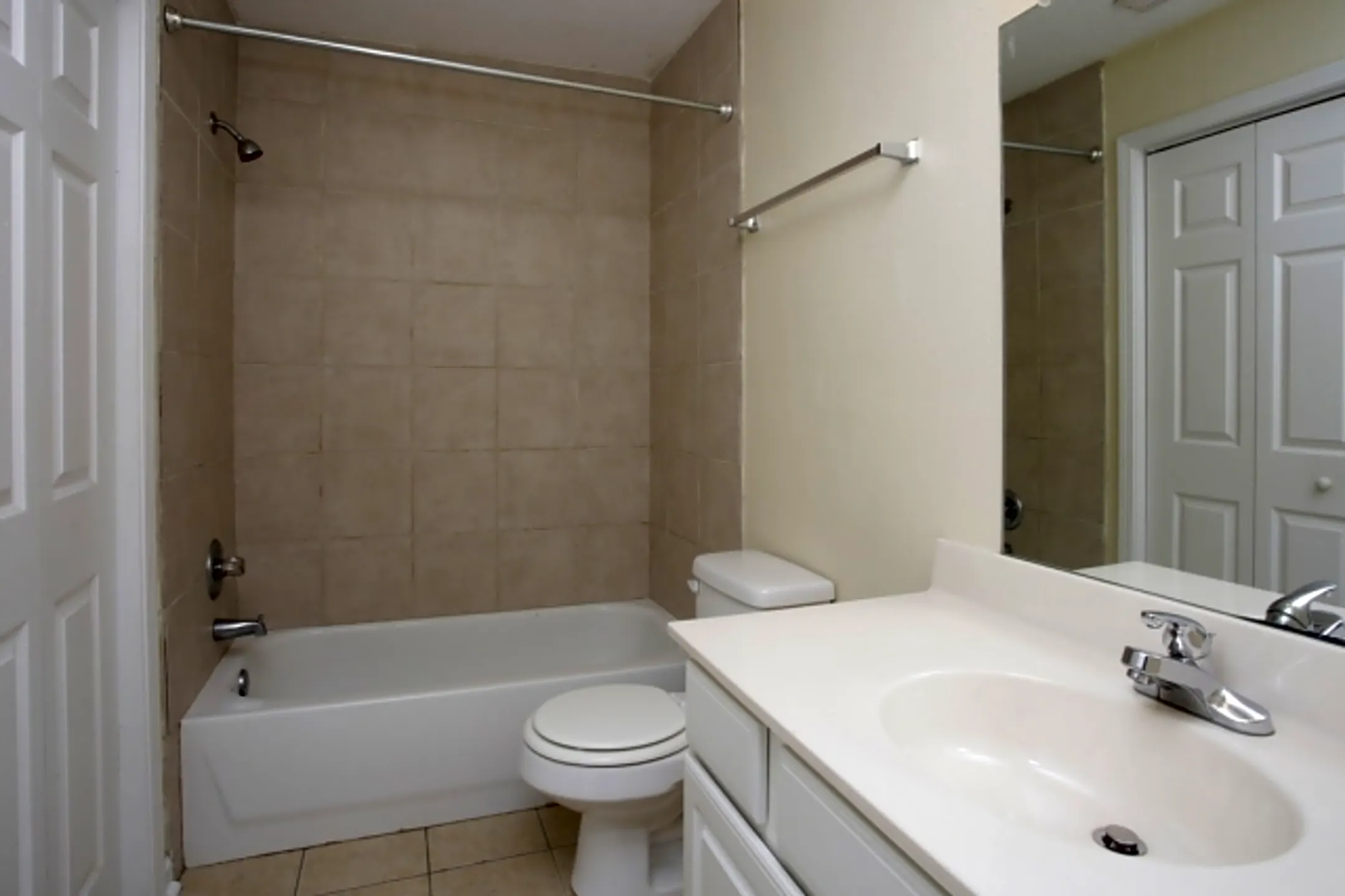 College Station Apartments 501 N Wilkinson St Milledgeville, GA Apartments for Rent Rent.