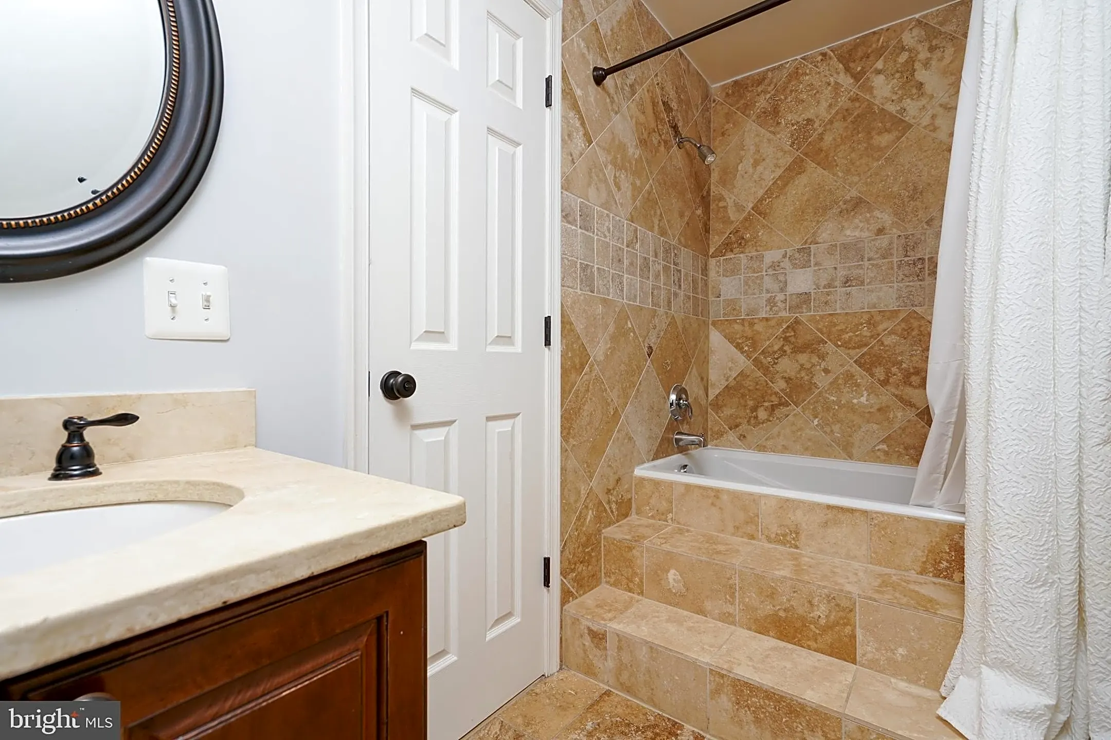 Bathroom - 728 Maryland Ave NE - Washington, DC