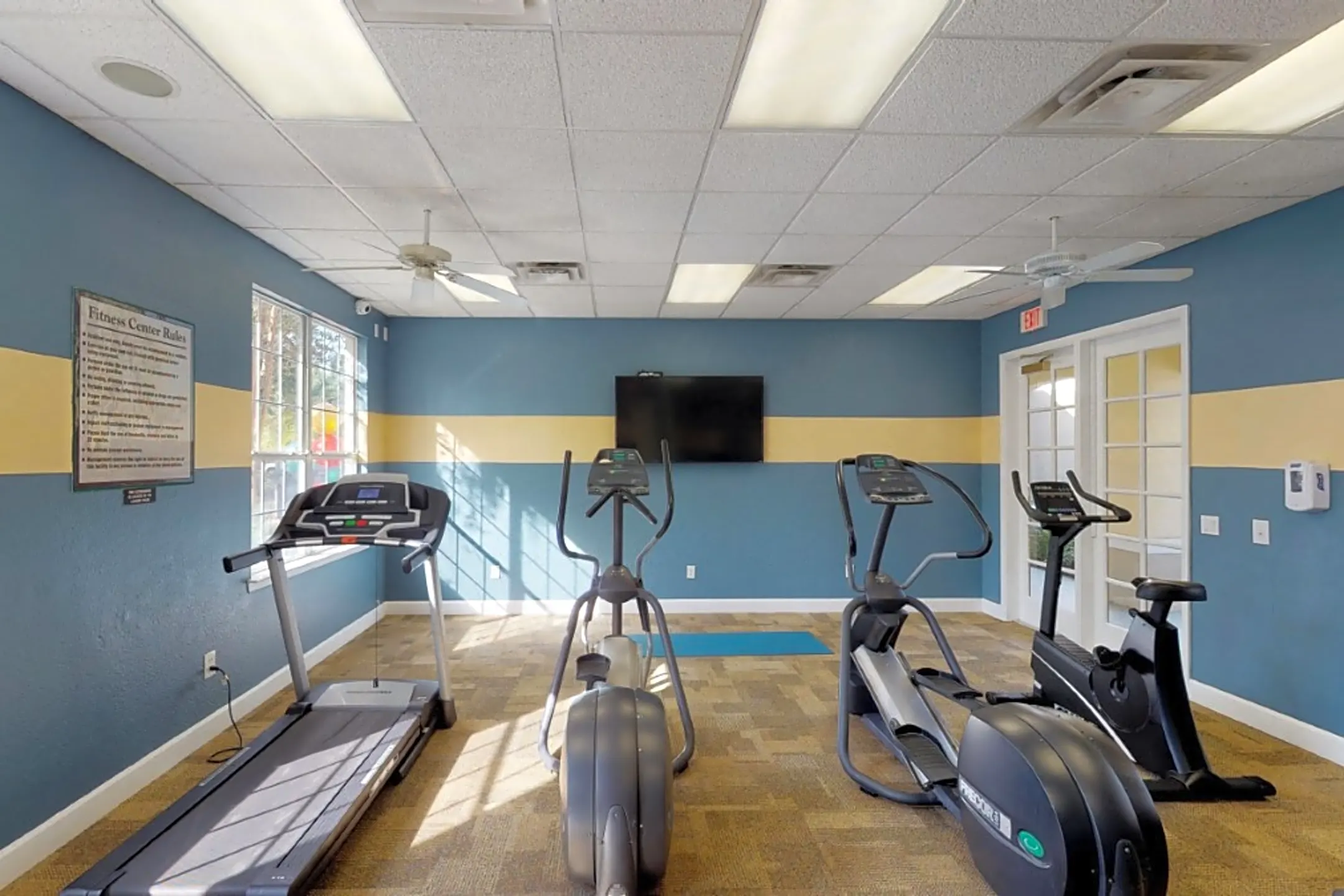 Gregory Cove 5601 Edenfield Rd Jacksonville, FL Apartments for Rent